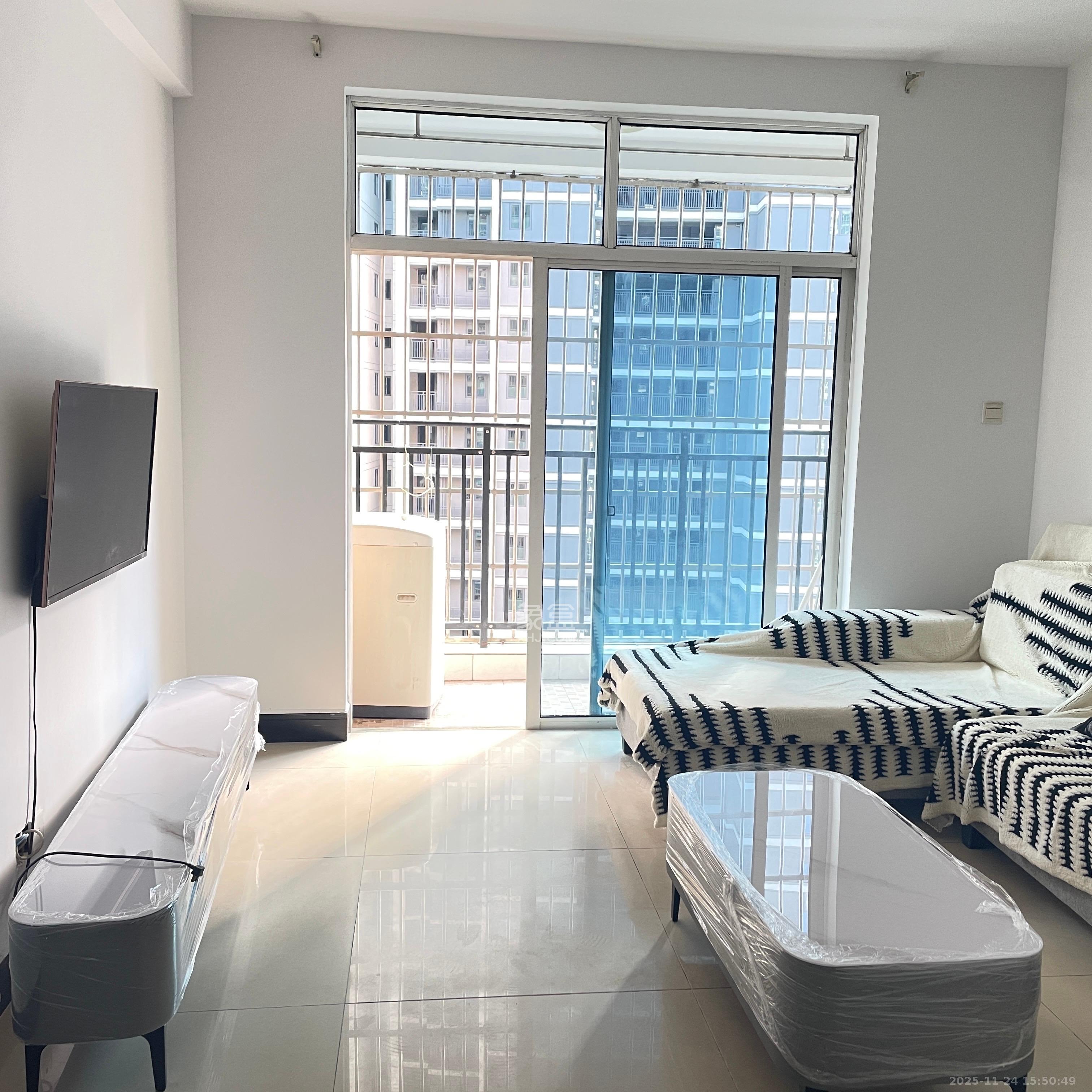 福满新城(新天安置小区) 1室0厅0卫 1900.0元/月 福满新城(新天安置小区) 1室0厅0卫 1900.0元/月室内图