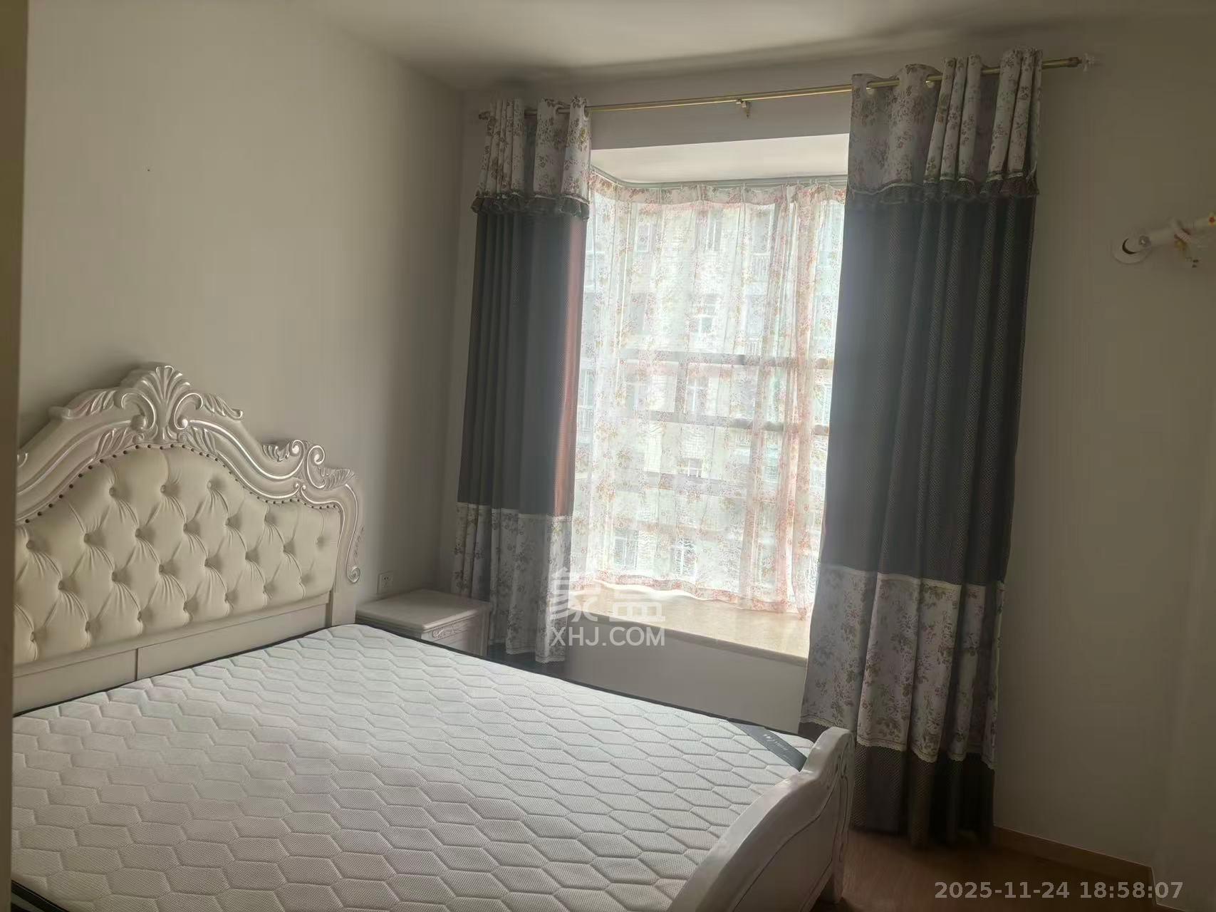 北国风光  2室2厅1卫    2000.0元/月室内图