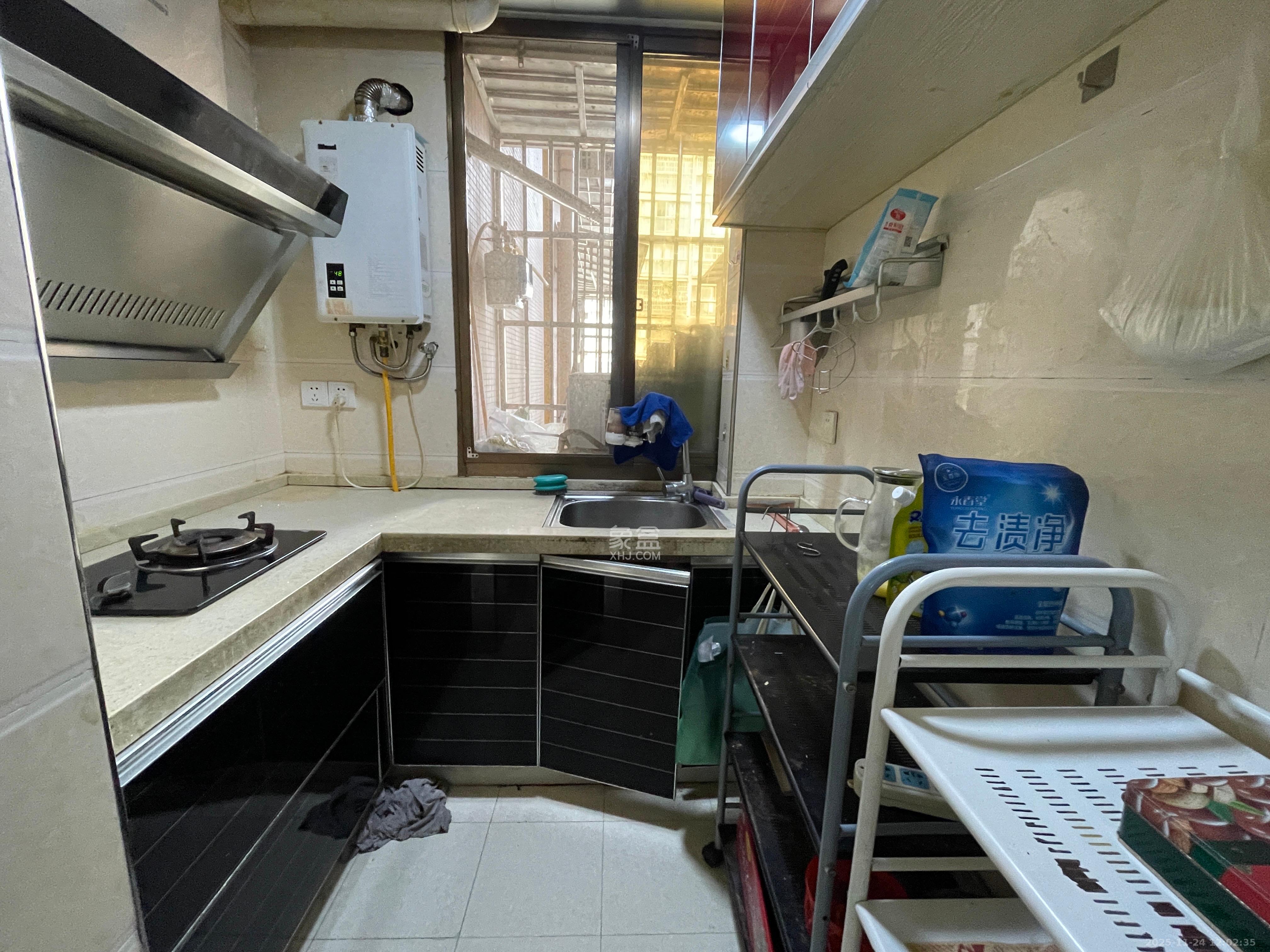 君悦紫园 1室1厅1卫 2000.0元/月 君悦紫园 1室1厅1卫 2000.0元/月室内图