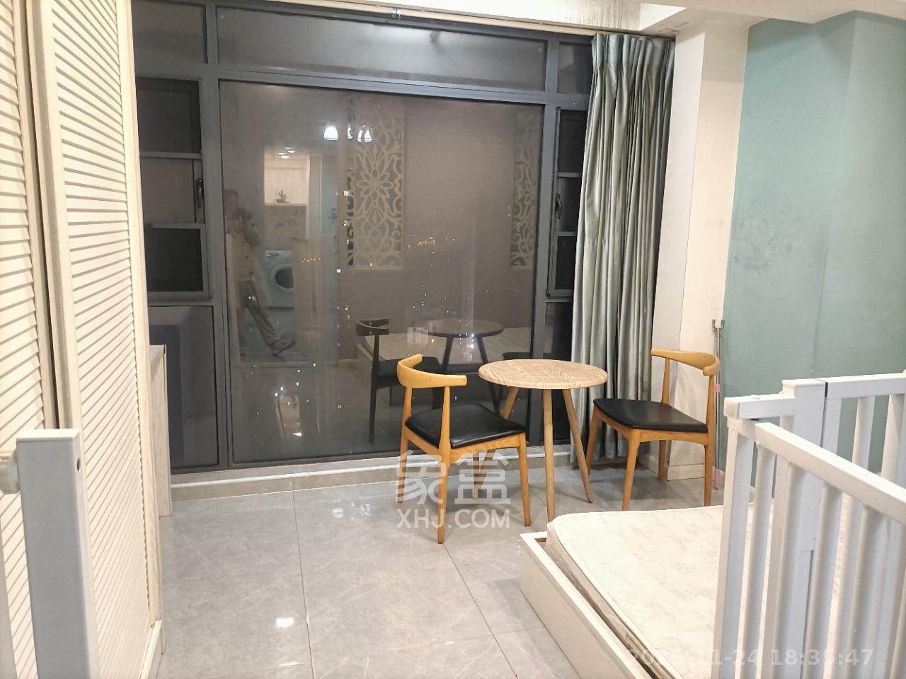 中交里城  1室1厅1卫    1500.0元/月室内图