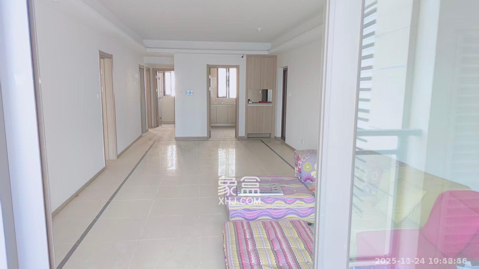 长沙高铁吾悦广场  3室2厅2卫    3300.0元/月室内图