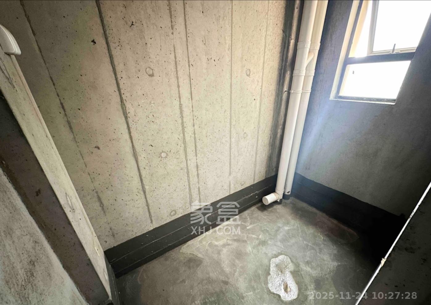 伊景园滨河苑  3室1厅2卫    1000.0元/月室内图