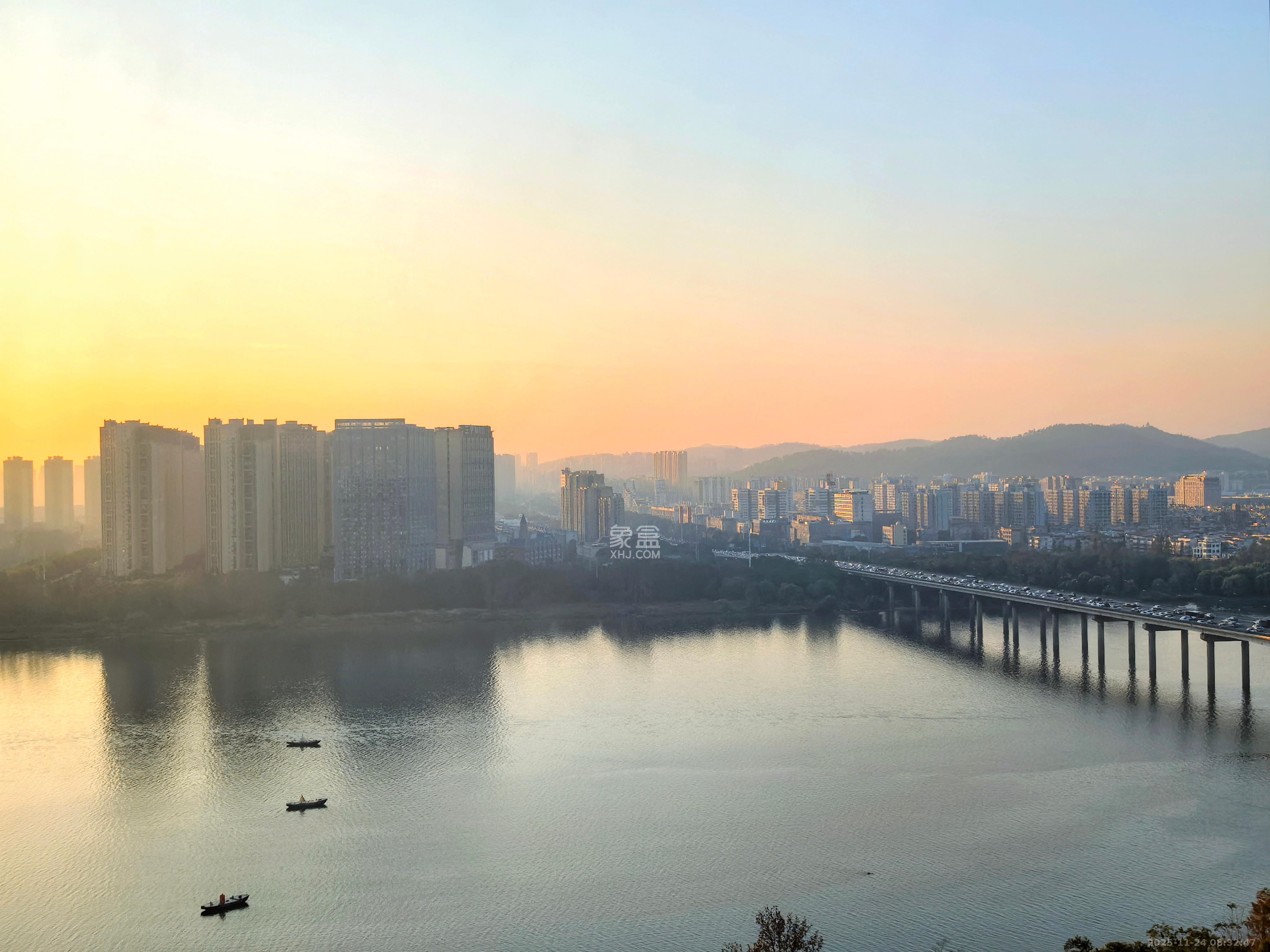 万科紫台 3室2厅2卫 5200.0元/月 万科紫台 3室2厅2卫 5200.0元/月室内图