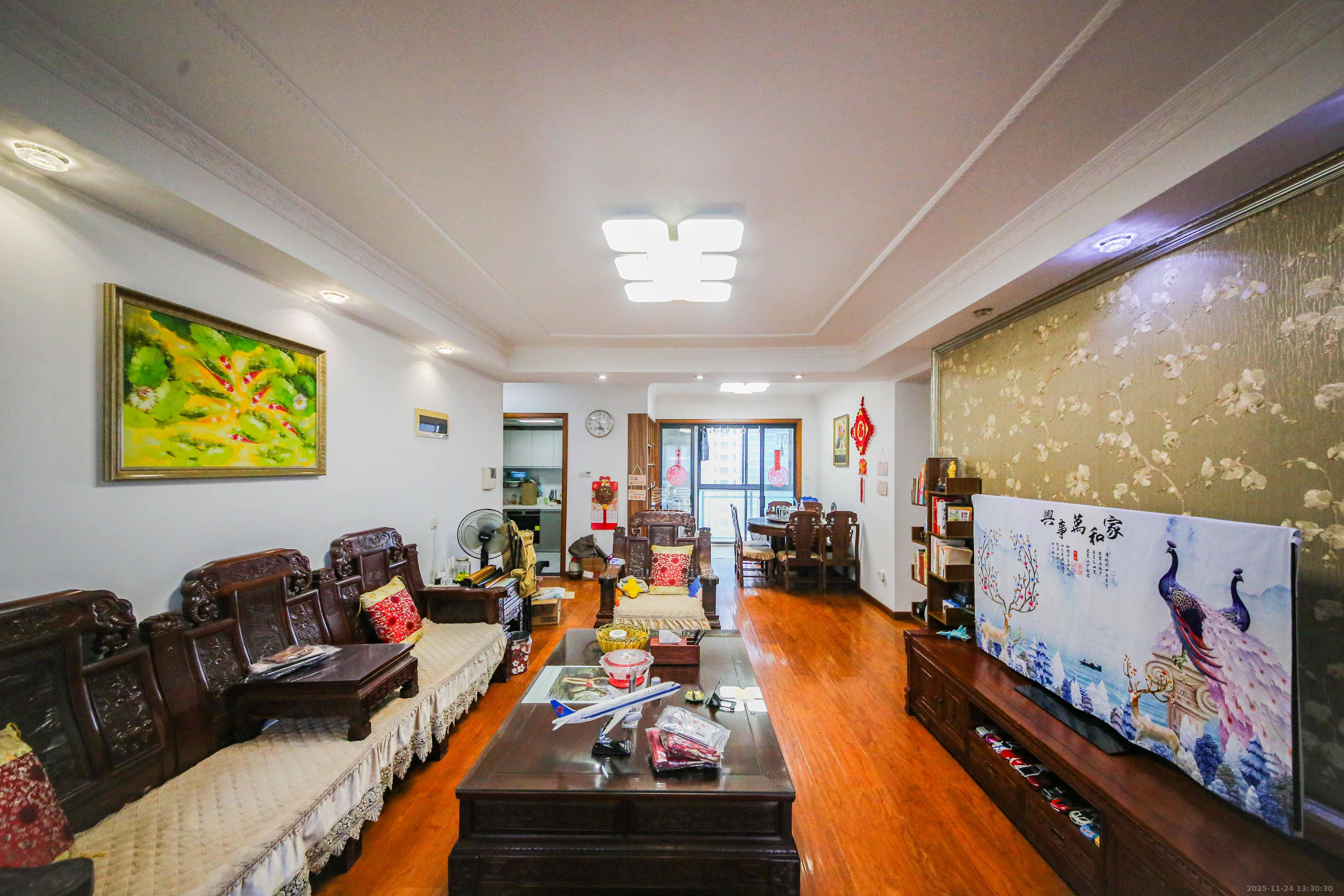 钱隆学府一、二期  3室2厅2卫    105.0万