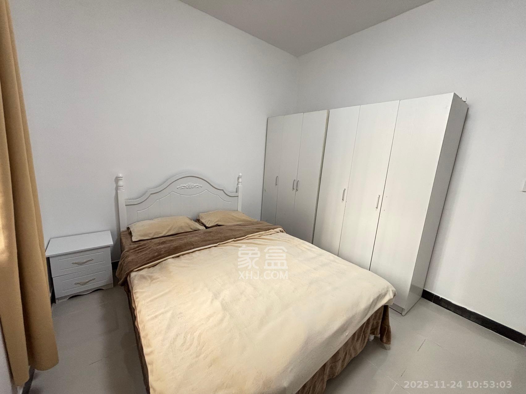 工农桥社区白马公寓（白马庙巷）  3室2厅1卫    2400.0元/月室内图