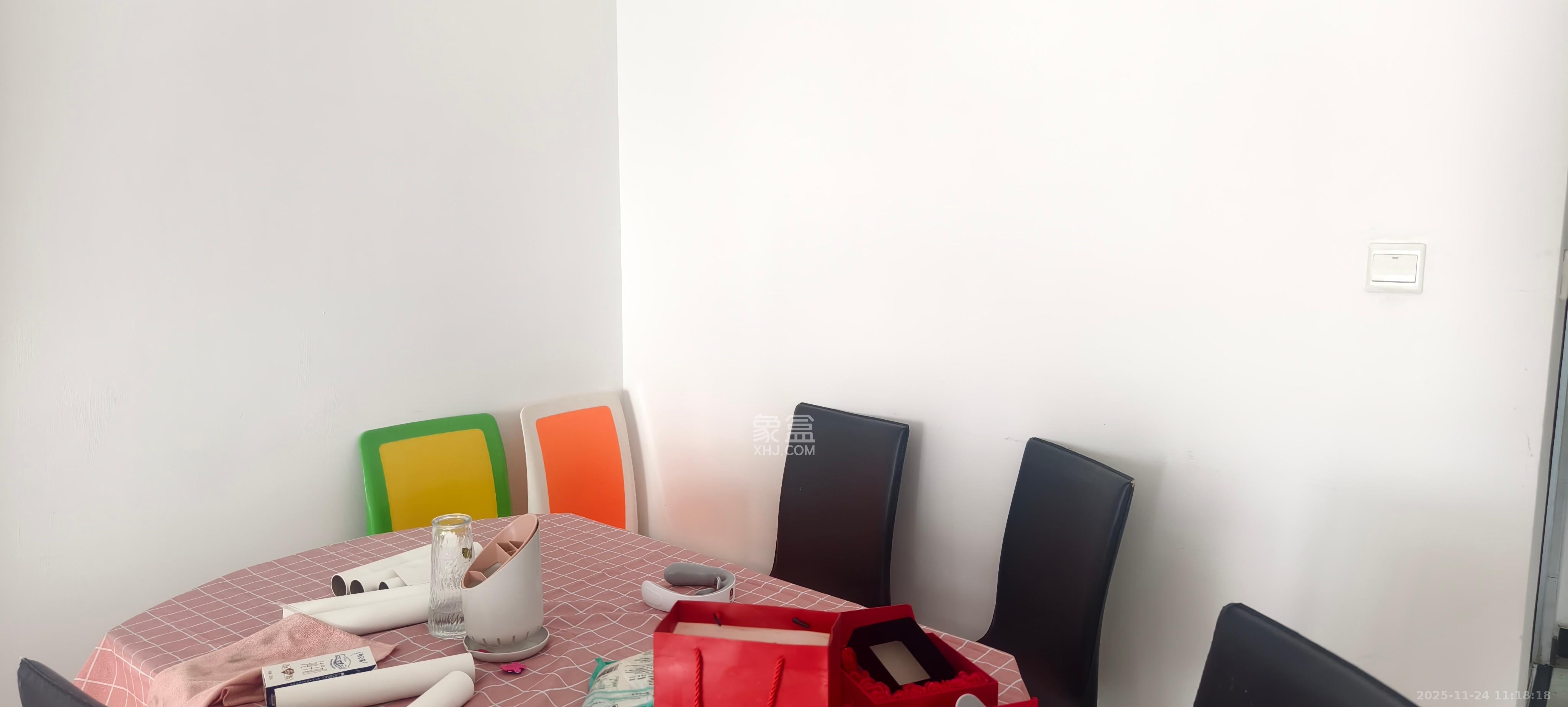 兰亭湾畔  2室2厅1卫    2100.0元/月室内图