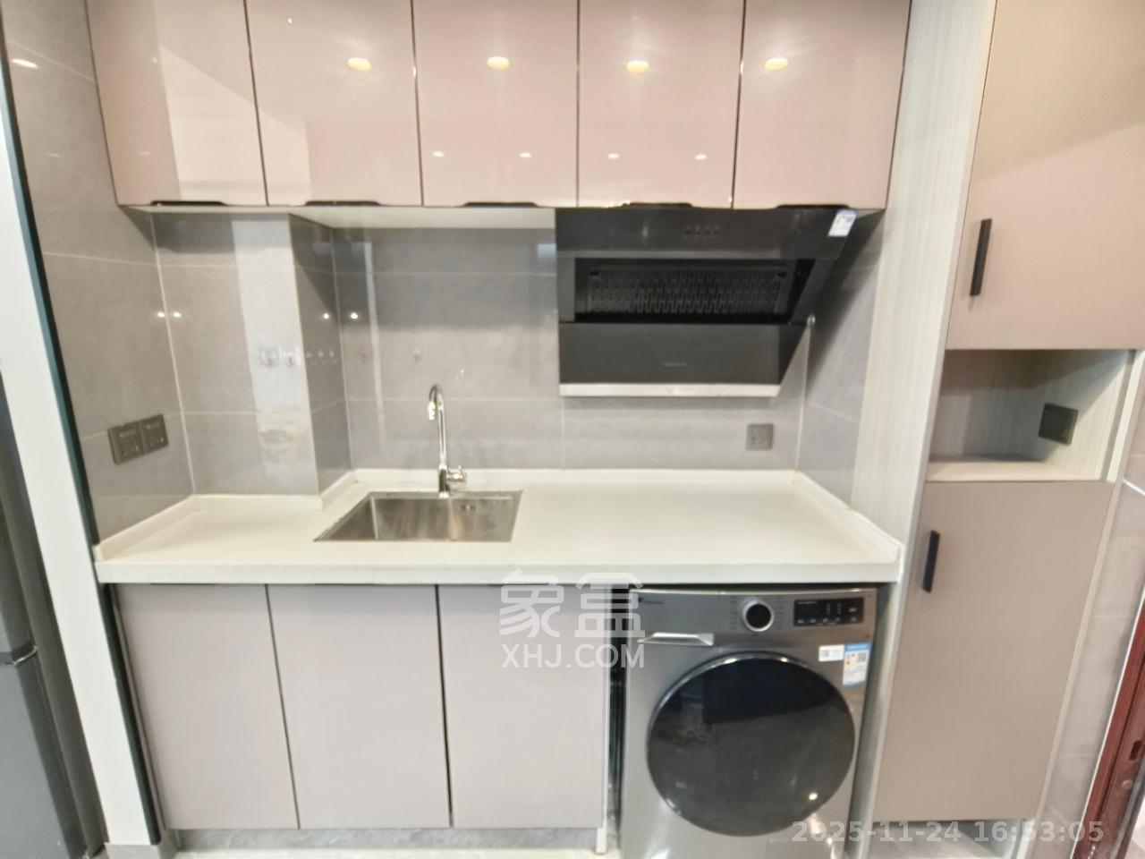 梅溪悦章  1室1厅1卫    1600.0元/月室内图