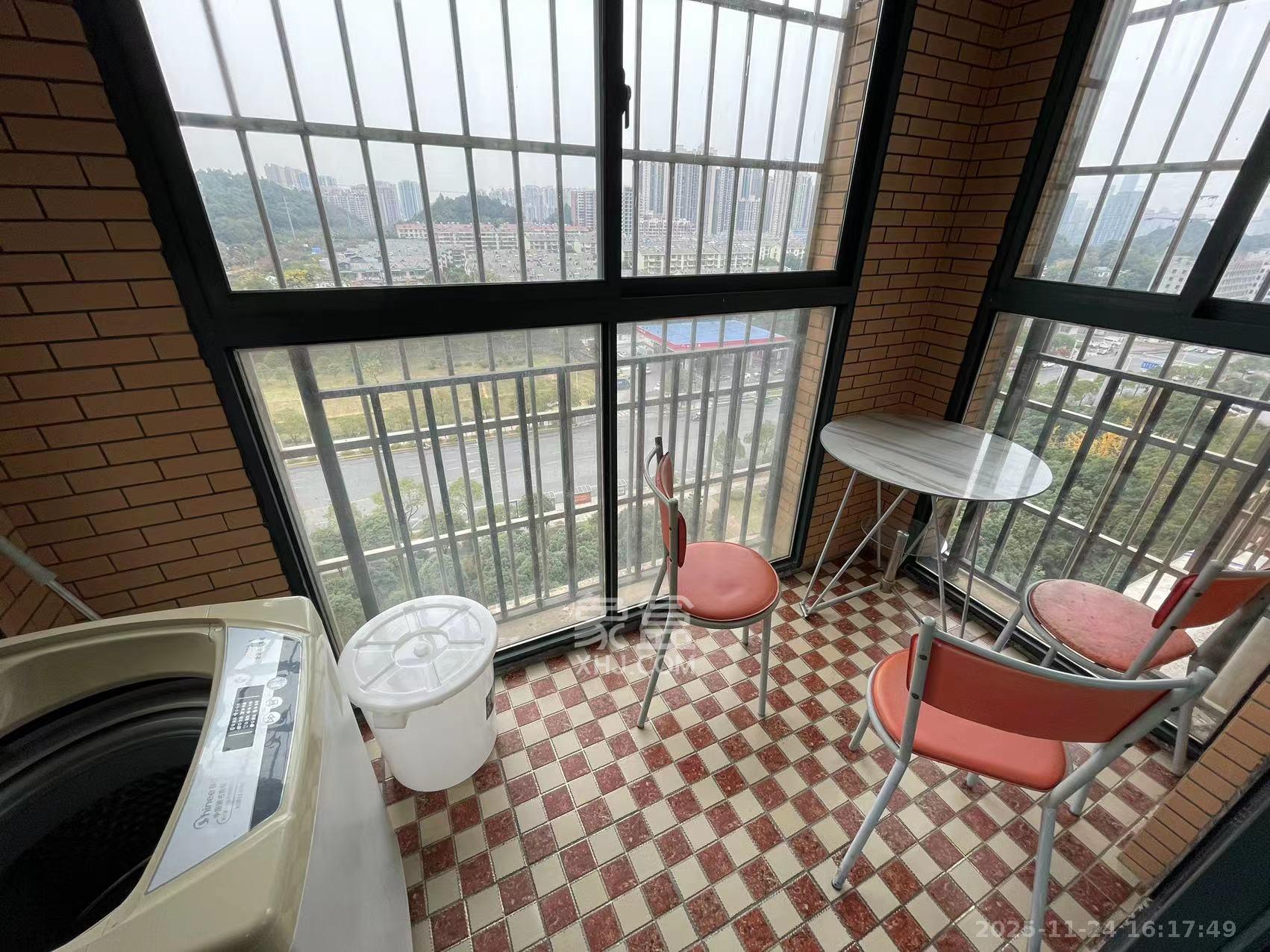 诚兴园  1室1厅1卫    1280.0元/月室内图