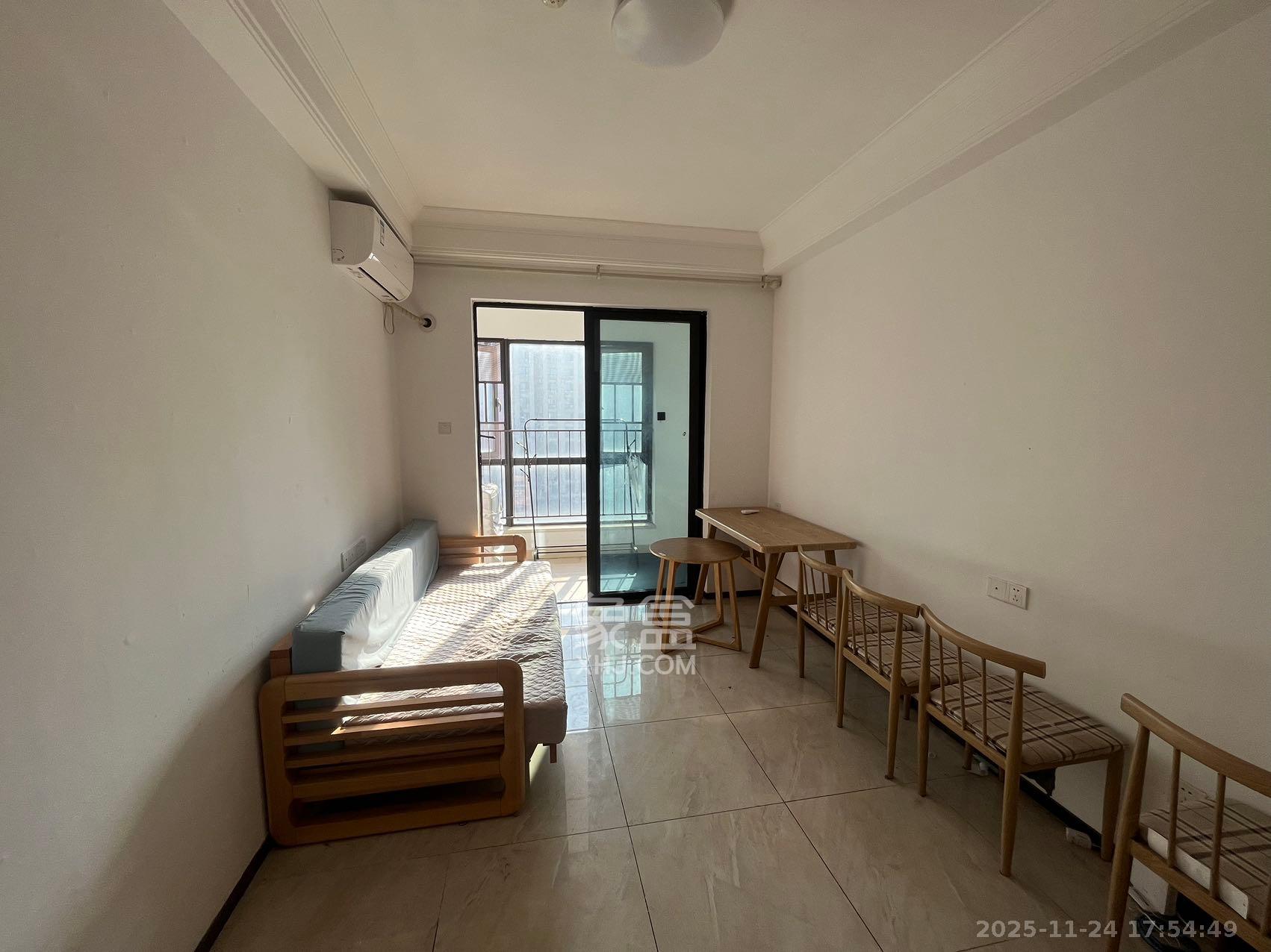 中海新城熙岸(中信新城五期) 1室0厅0卫 1400.0元/月 中海新城熙岸(中信新城五期) 1室0厅0卫 1400.0元/月室内图