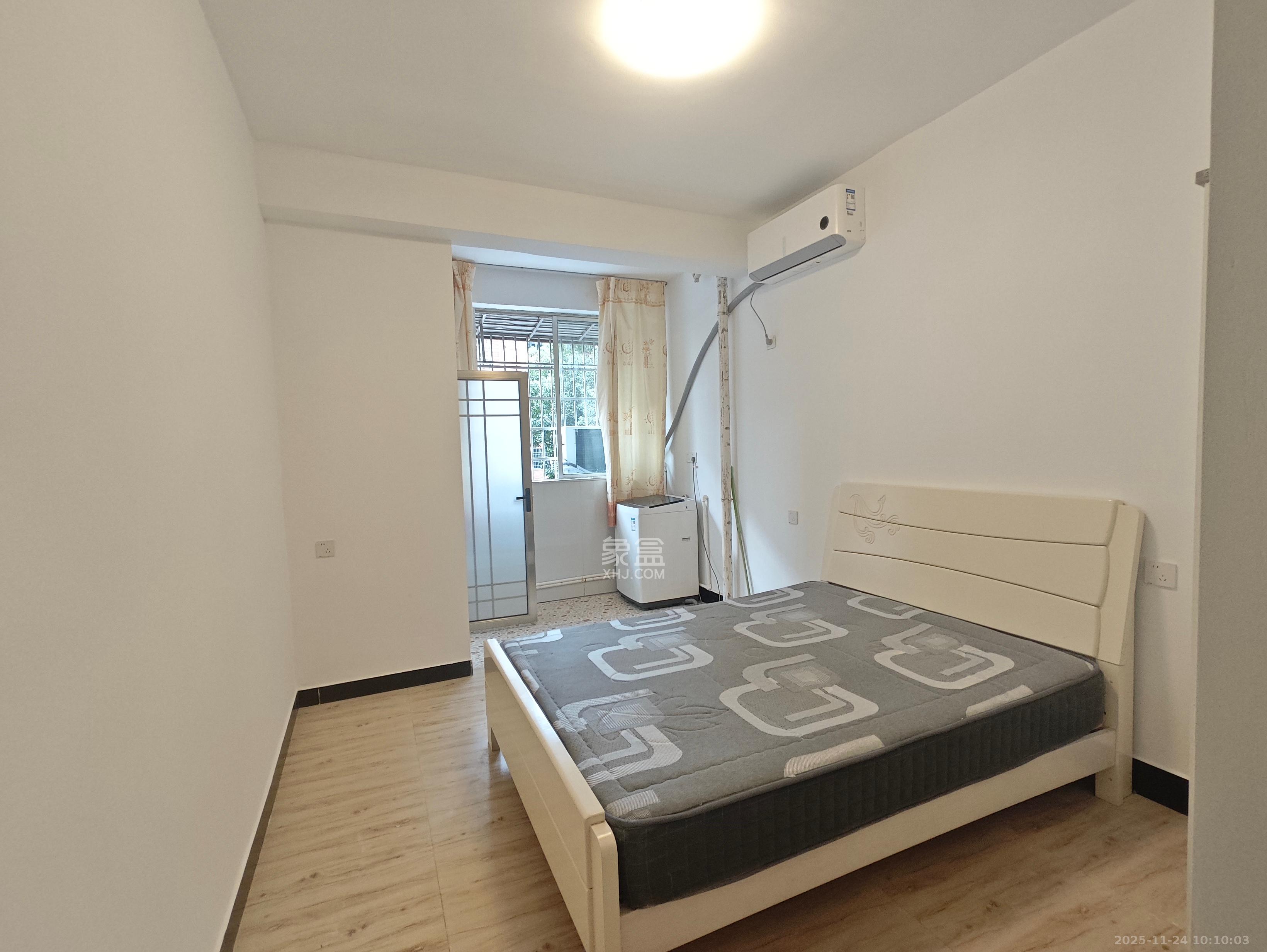 月湖安置小区(马栏山小区) 1室1厅1卫 1200.0元/月 月湖安置小区(马栏山小区) 1室1厅1卫 1200.0元/月室内图