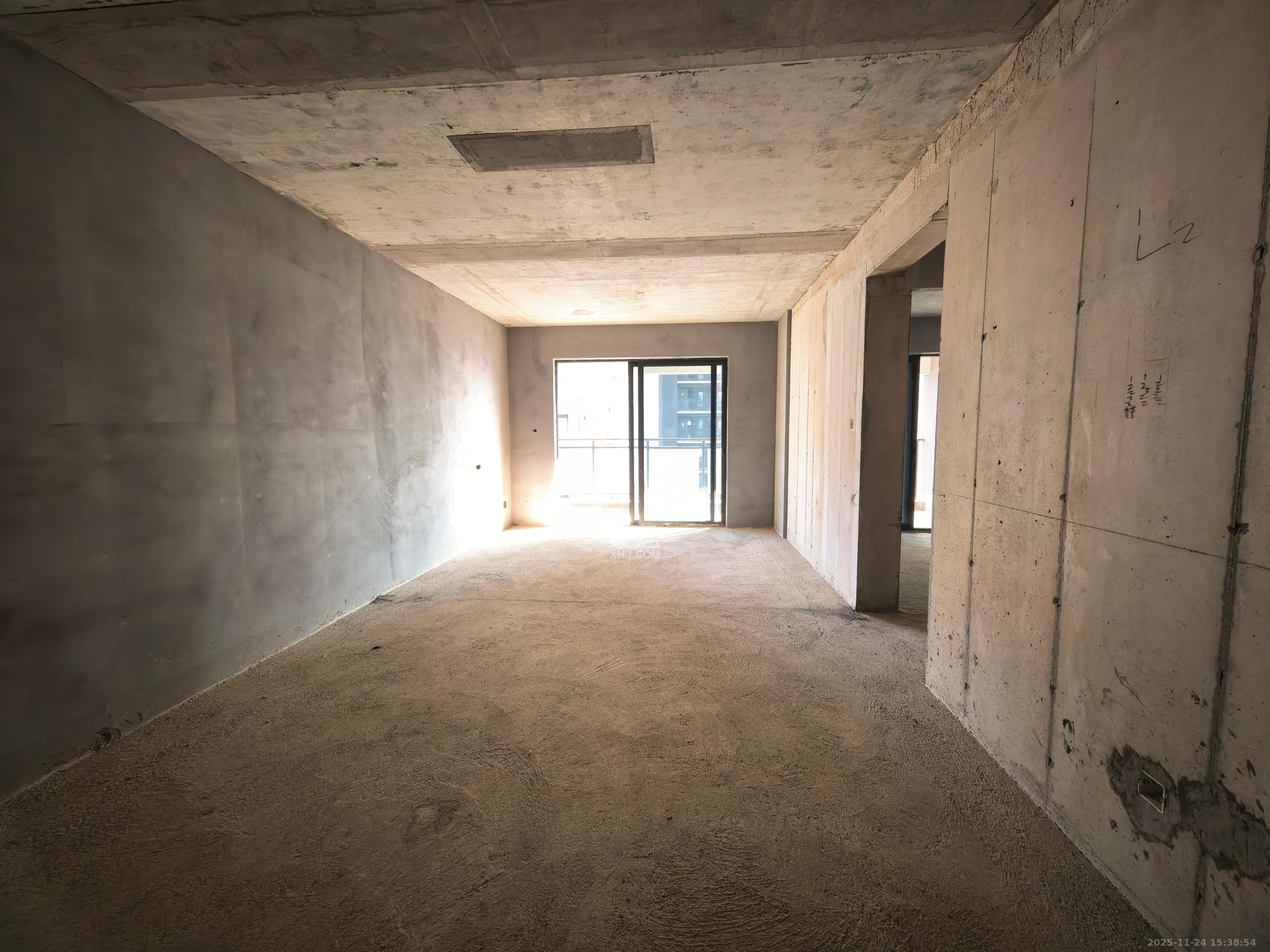 碧桂园博萃梅溪 3室2厅2卫 1800.0元/月 碧桂园博萃梅溪 3室2厅2卫 1800.0元/月室内图