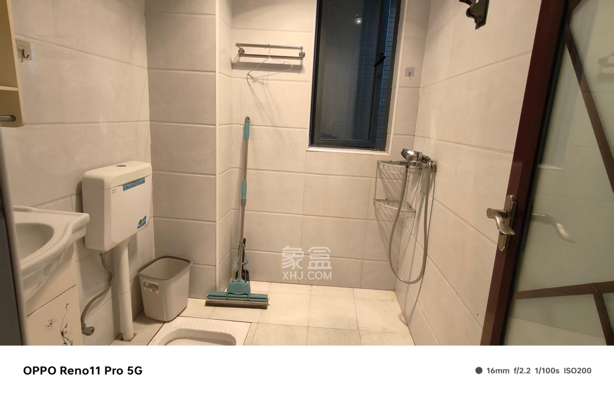 万博汇  2室1厅1卫    2600.0元/月室内图