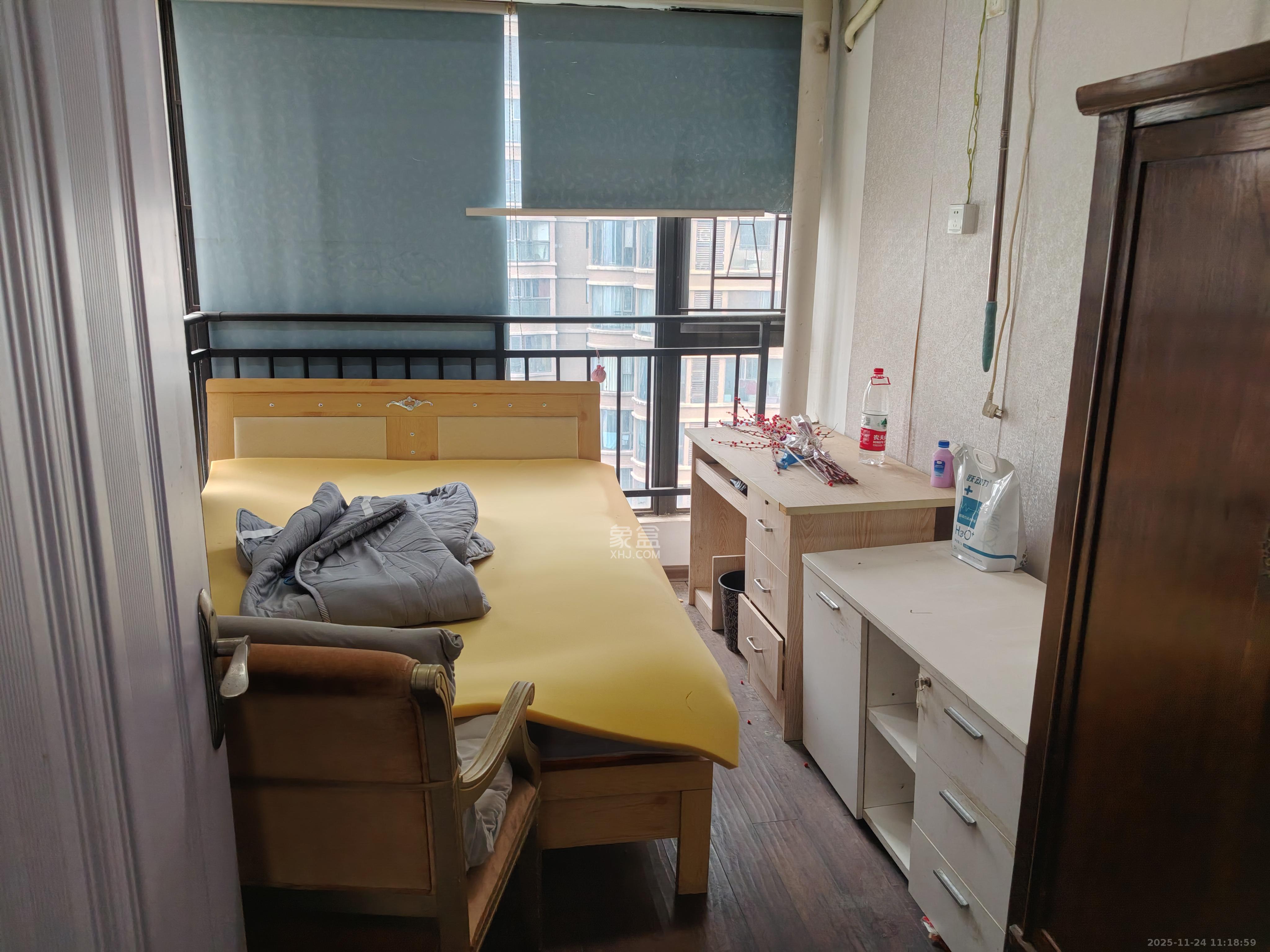 湘域熙岸 1室2厅2卫 3200.0元/月 湘域熙岸 1室2厅2卫 3200.0元/月室内图