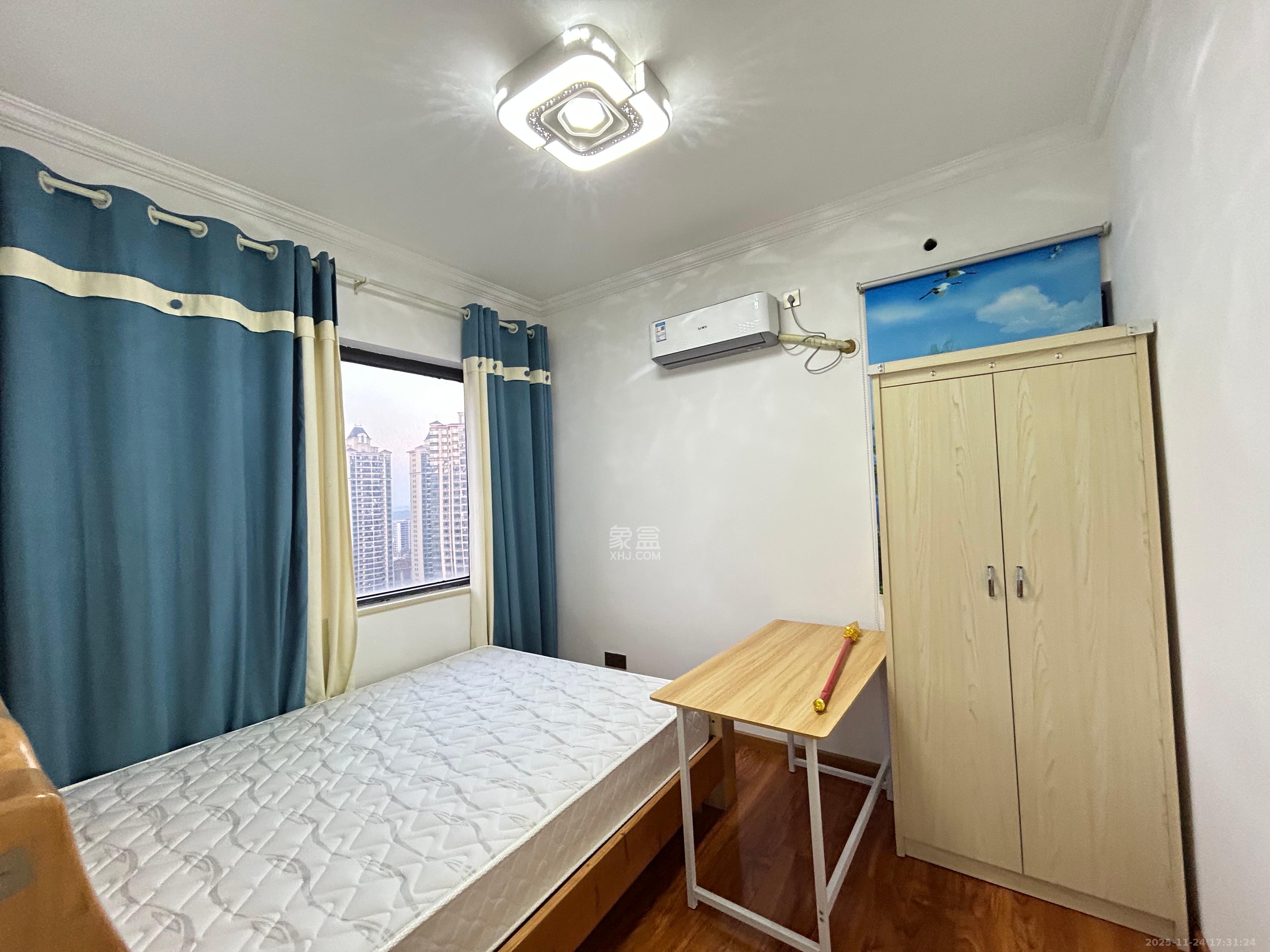 恒基凯旋门三期  3室2厅1卫    2200.0元/月室内图