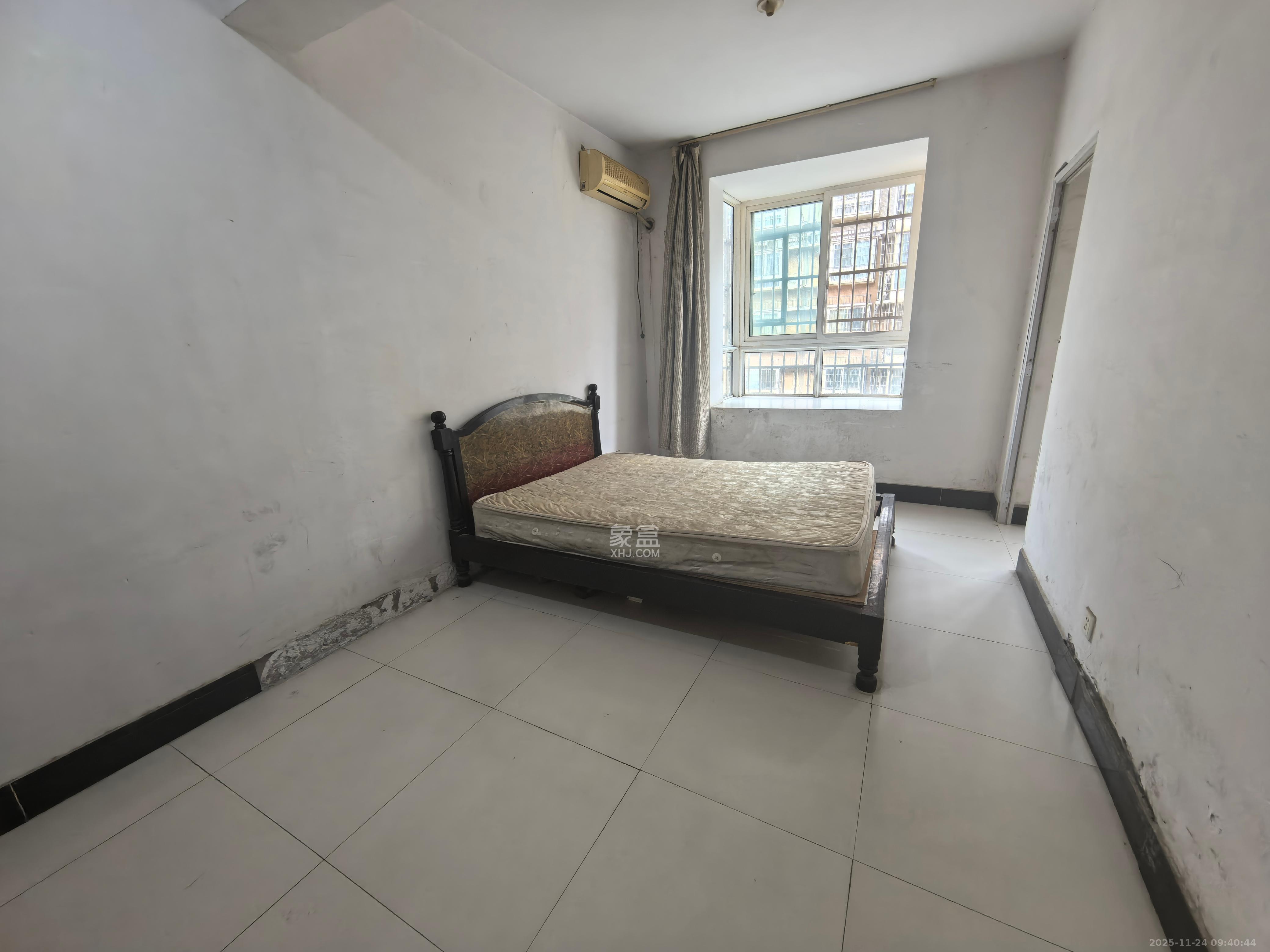 泰禹家园（彩云之翼家园一期、二期、三期）  3室2厅2卫    1800.0元/月室内图