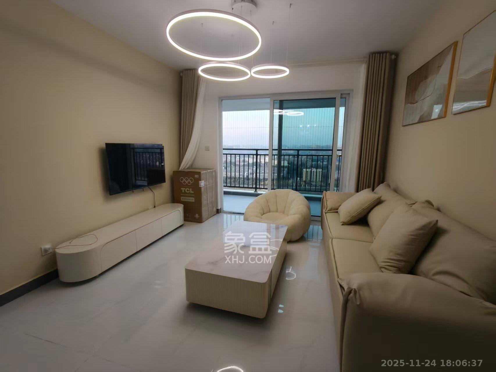 和景家园二期  3室2厅1卫    2500.0元/月