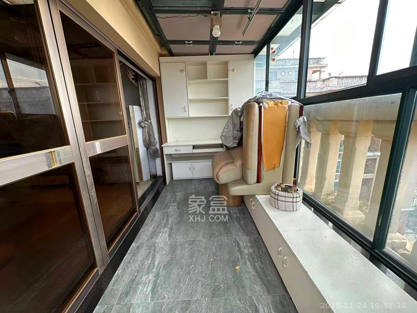 东玺门  2室2厅1卫    3200.0元/月室内图