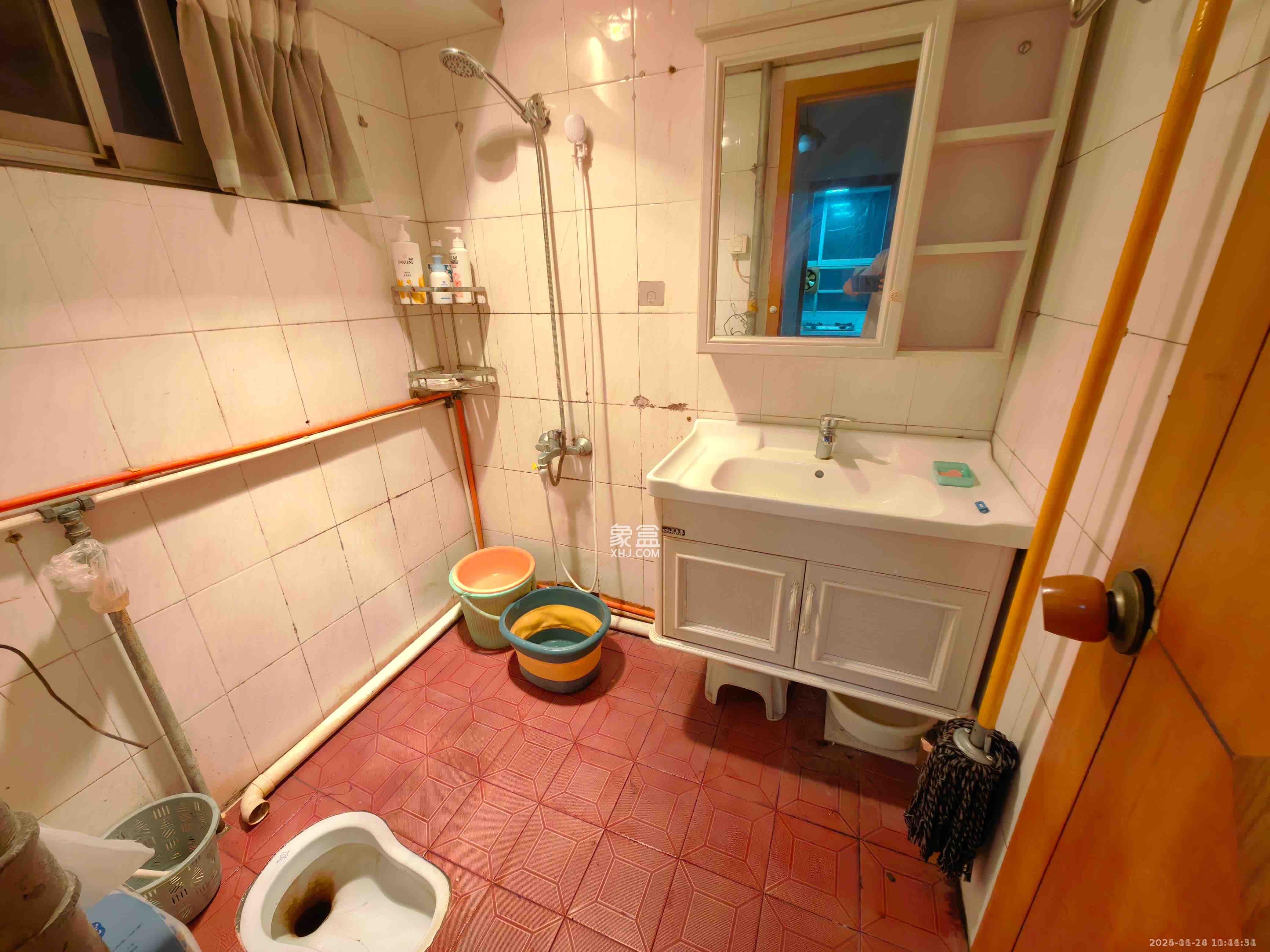 桂花路铁建宿舍  3室2厅1卫    1300.0元/月室内图