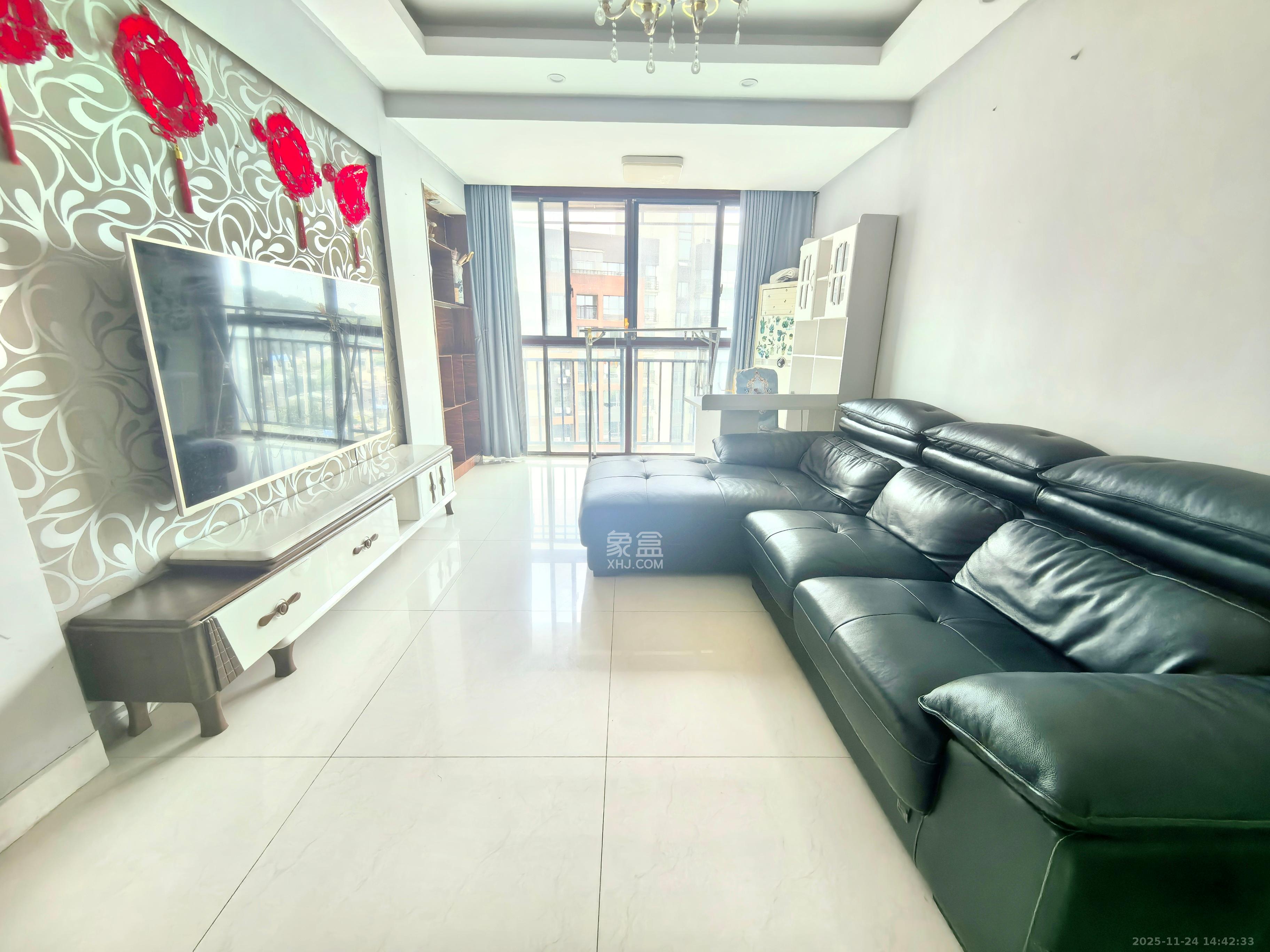 中信文化广场(中信新城二期) 2室2厅1卫 1700.0元/月 中信文化广场(中信新城二期) 2室2厅1卫 1700.0元/月室内图