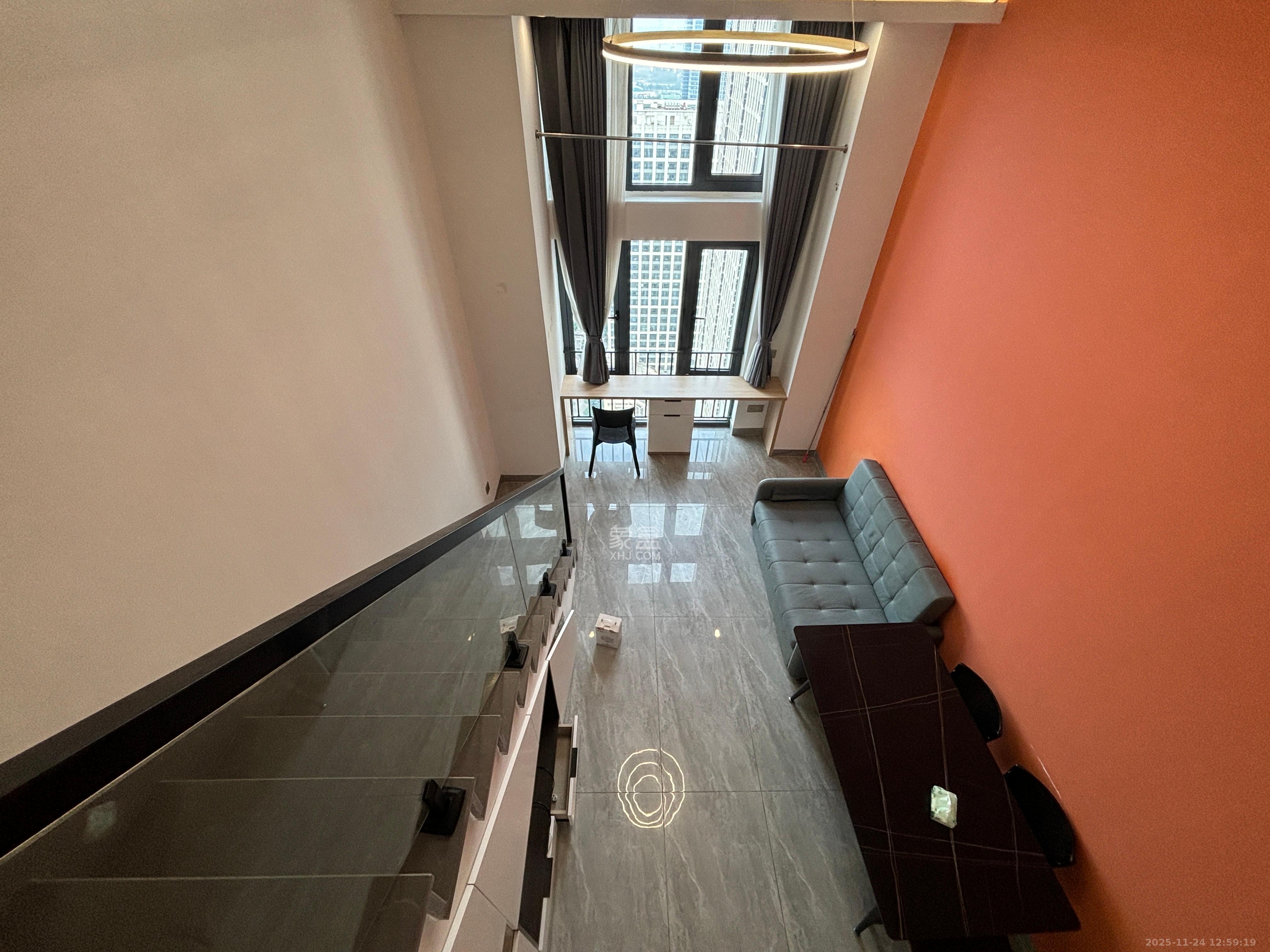 启迪协信中心  1室1厅1卫    2500.0元/月室内图