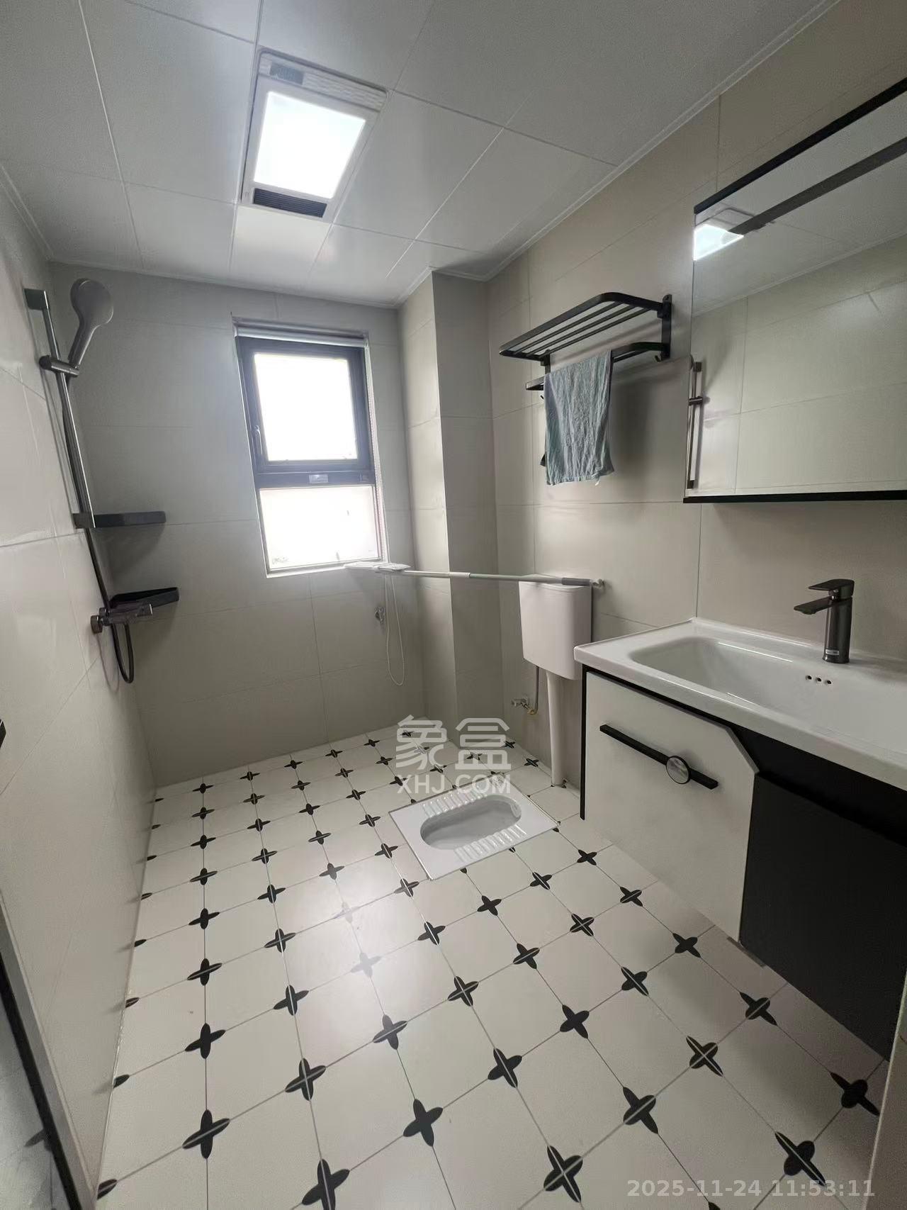 佳兆业云顶梅溪湖（佳兆业梅溪荟）  4室2厅2卫    3500.0元/月室内图