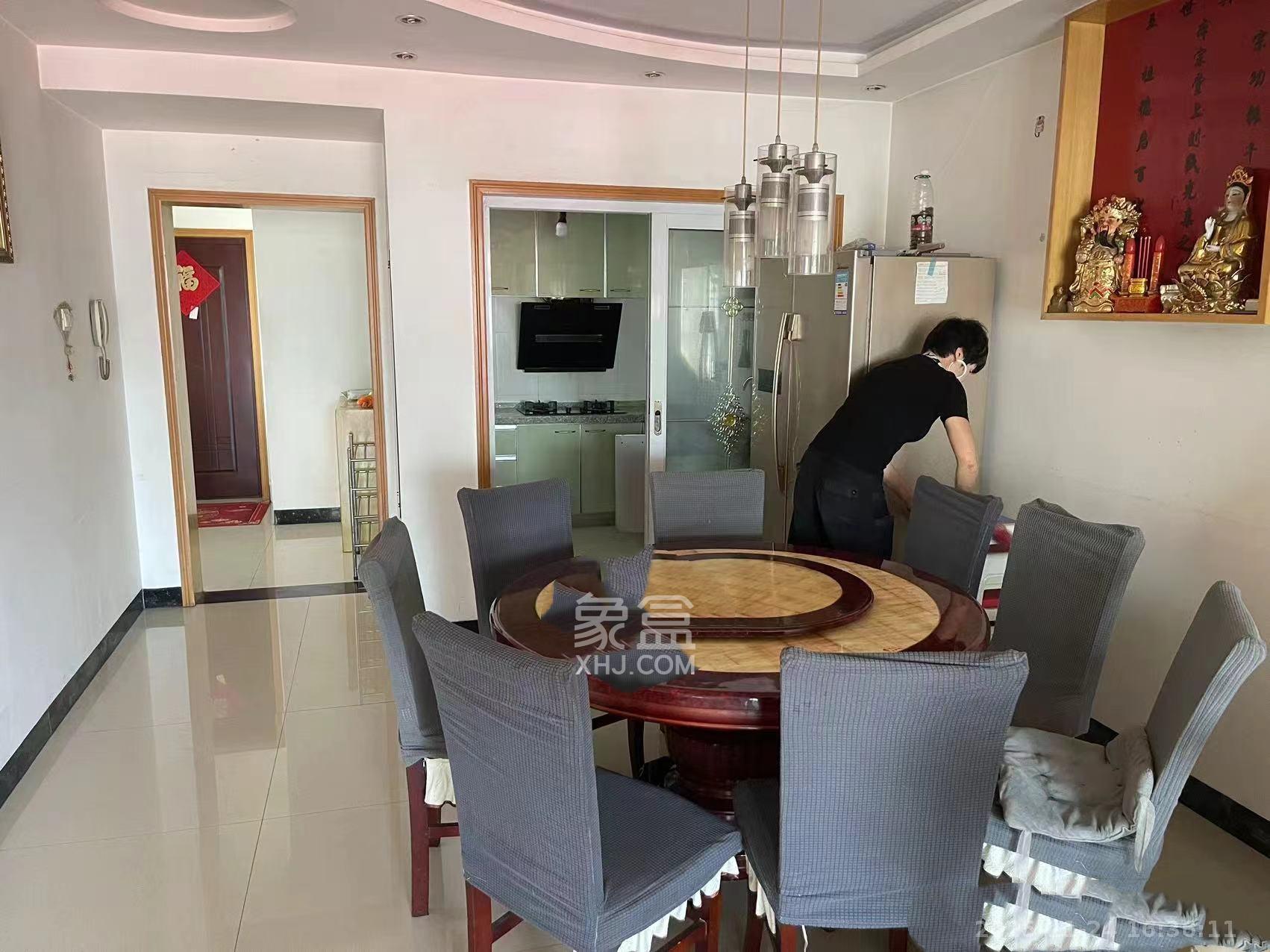 高桥现代商贸城  3室1厅2卫    3200.0元/月室内图