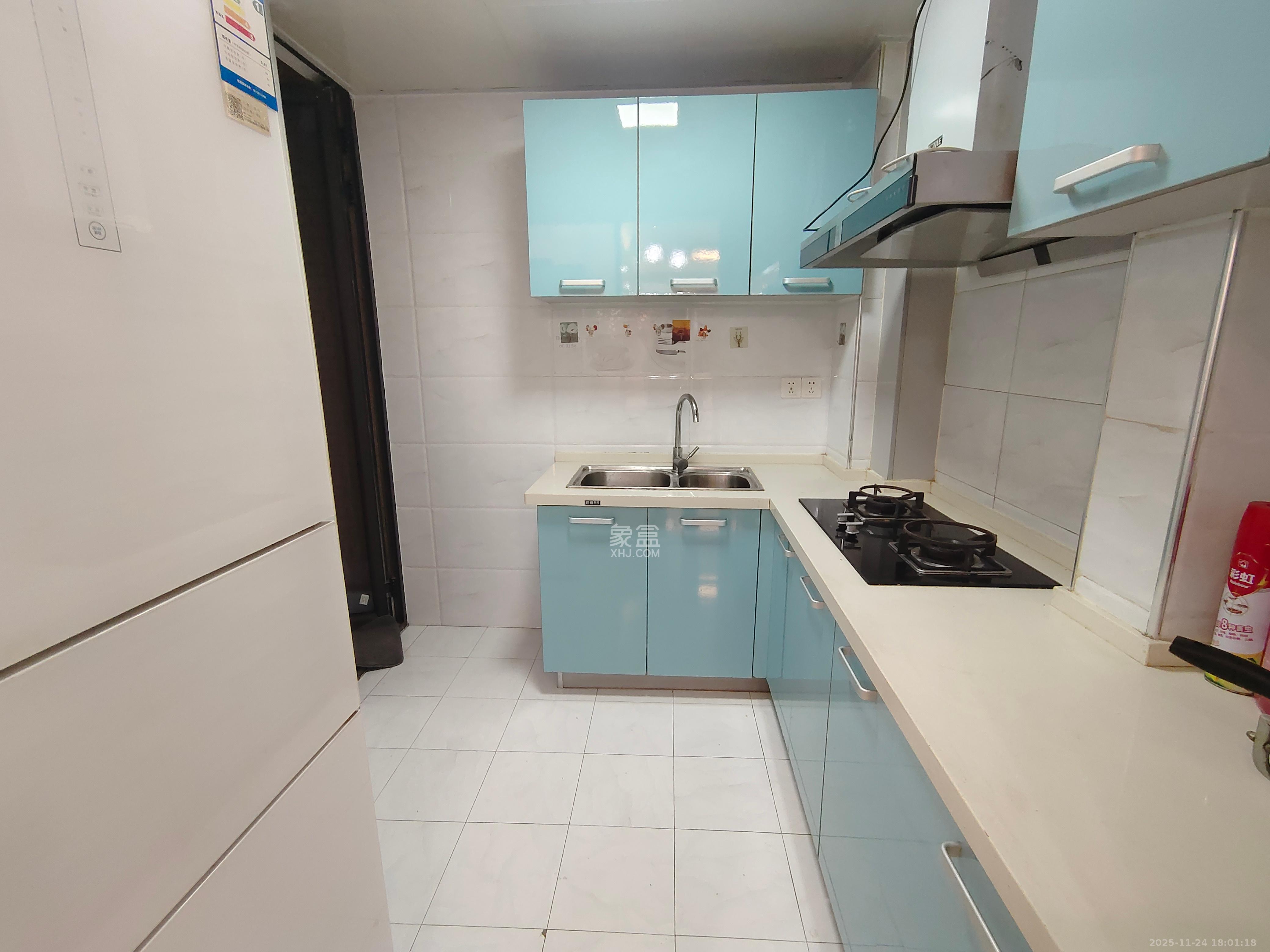 中一九骏（枫桥苑）  3室2厅1卫    2700.0元/月室内图