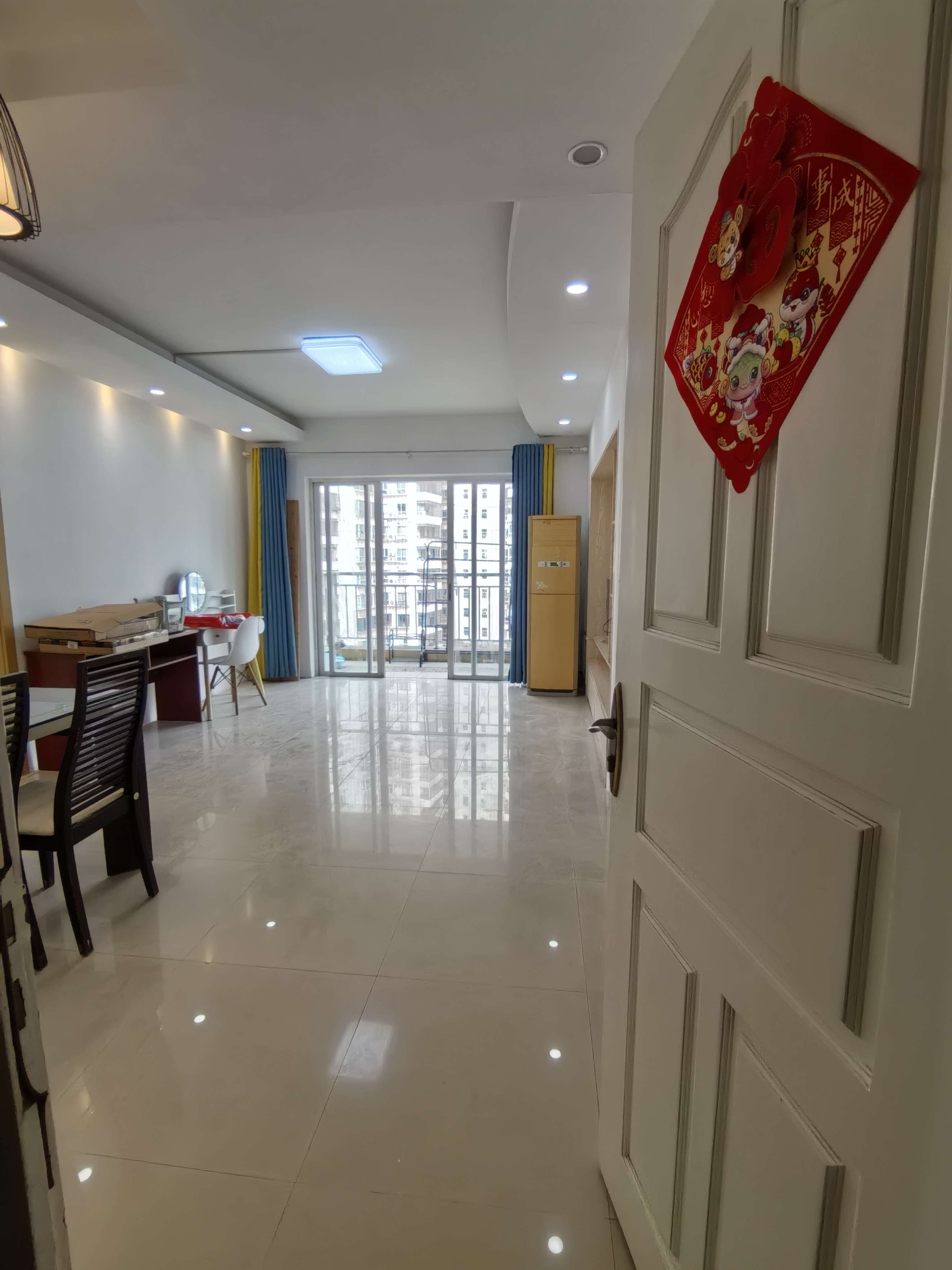 嘉华城市花园  3室2厅2卫    2600.0元/月室内图