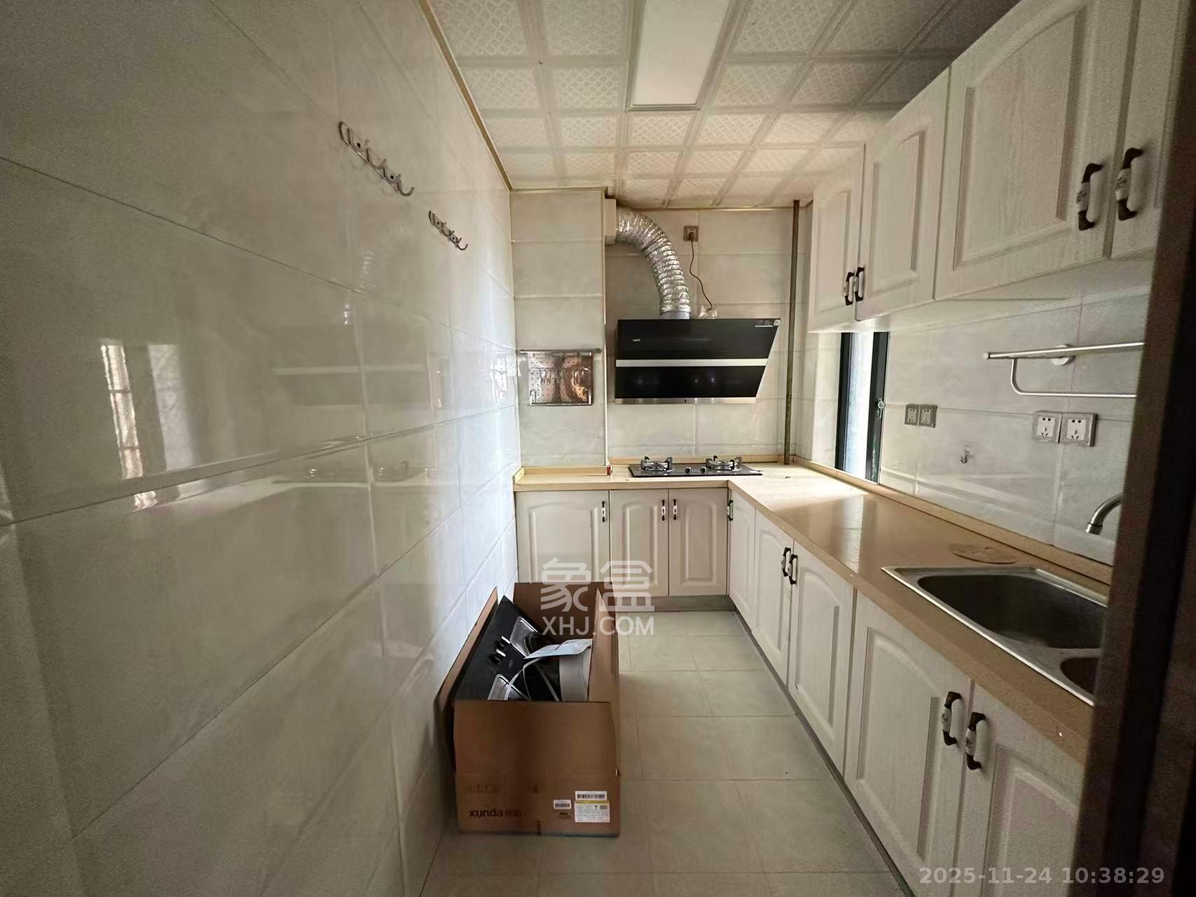 东玺门  2室2厅1卫    3200.0元/月室内图