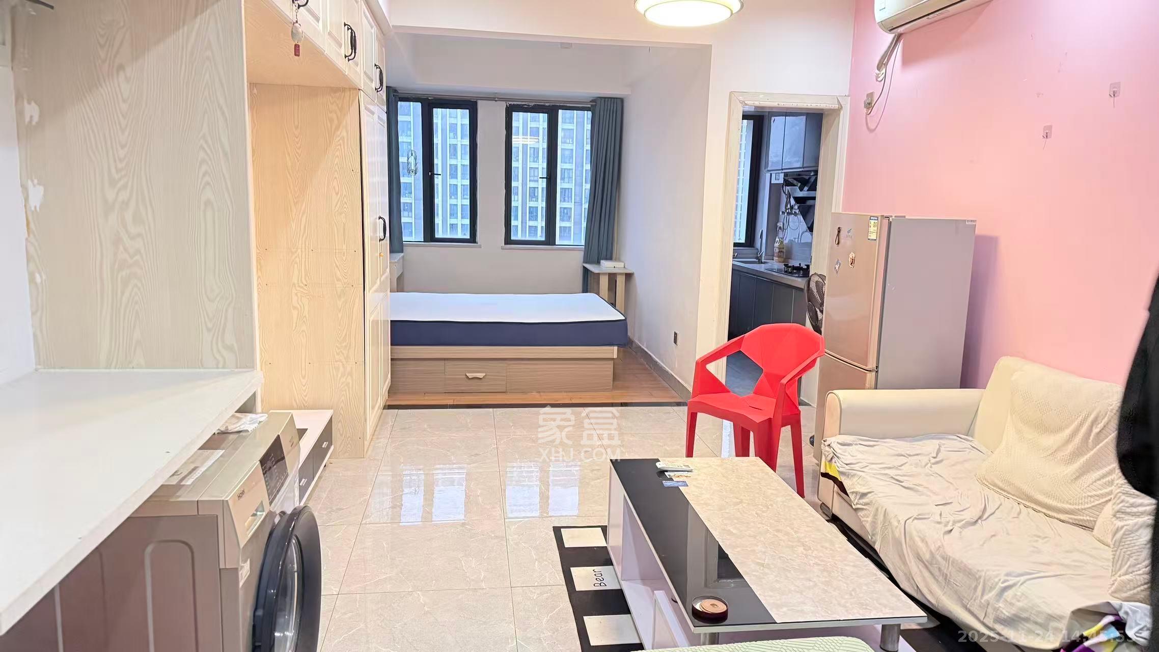 欧亚达国际广场  1室1厅1卫    1600.0元/月