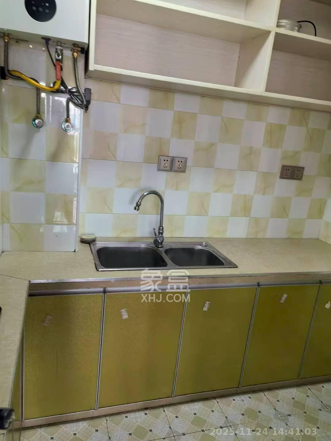 和印轩  2室2厅1卫    2200.0元/月