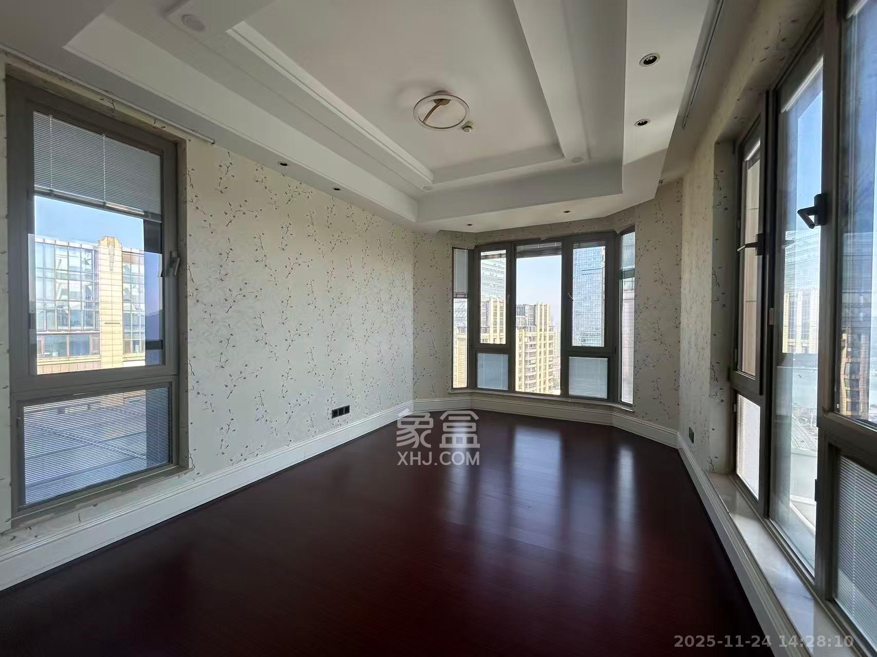 梅溪湖金茂府(金茂广场)(金茂览秀城) 5室2厅3卫 15000.0元/月 梅溪湖金茂府(金茂广场)(金茂览秀城) 5室2厅3卫 15000.0元/月室内图