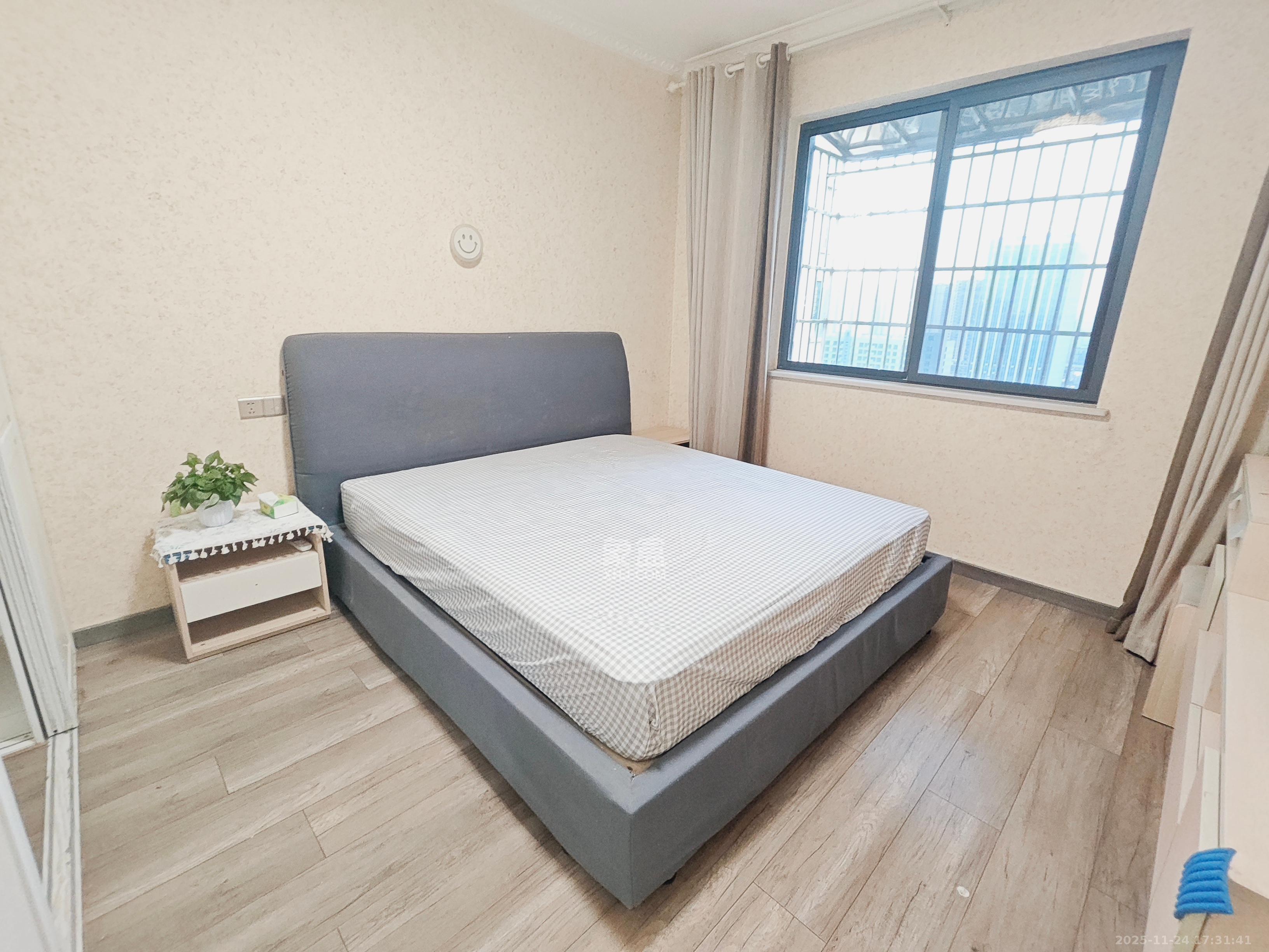 金科东方大院五期 3室2厅2卫 2500.0元/月 金科东方大院五期 3室2厅2卫 2500.0元/月室内图