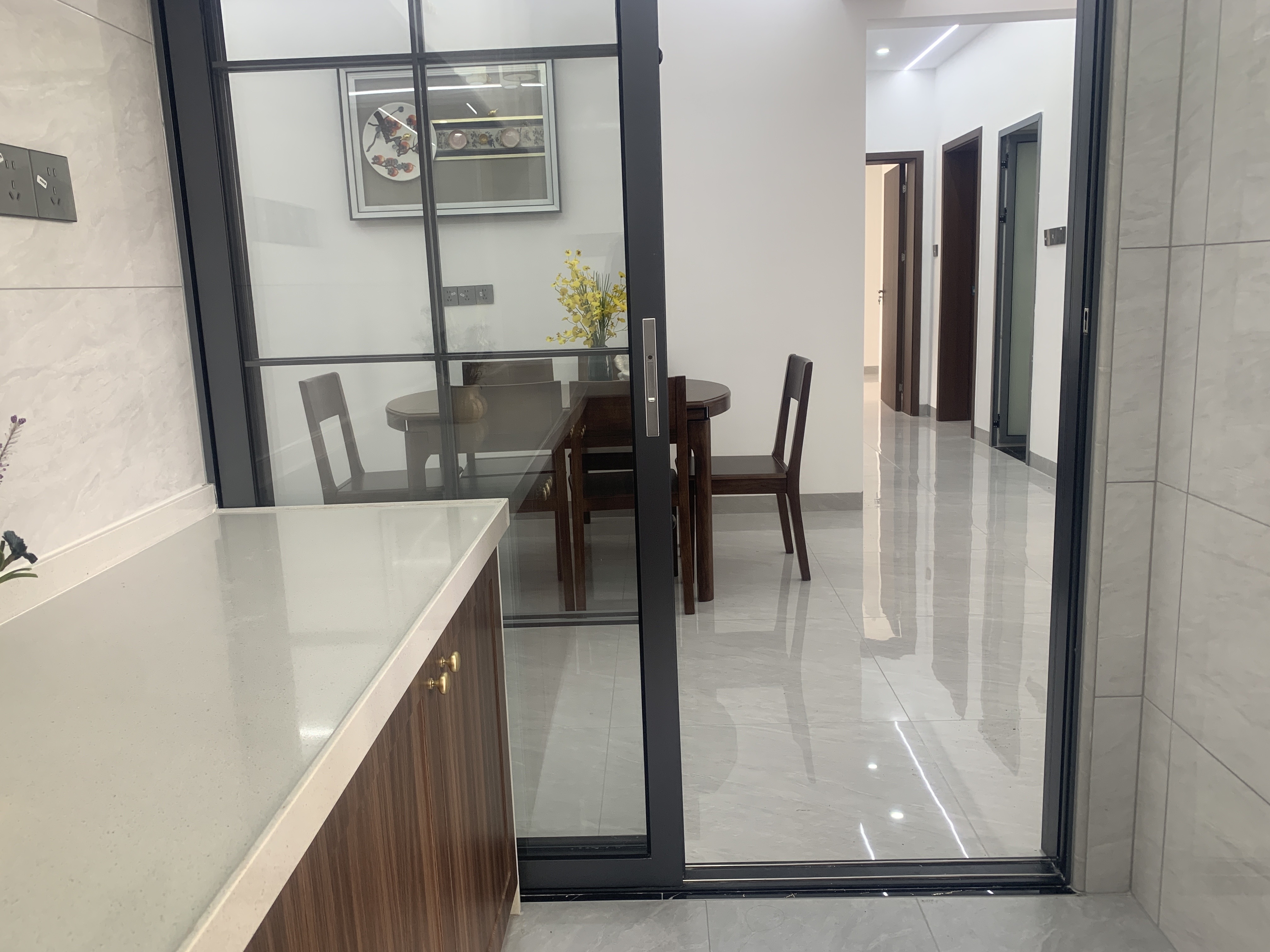 道客和悦坊  3室2厅2卫    153.0万客厅