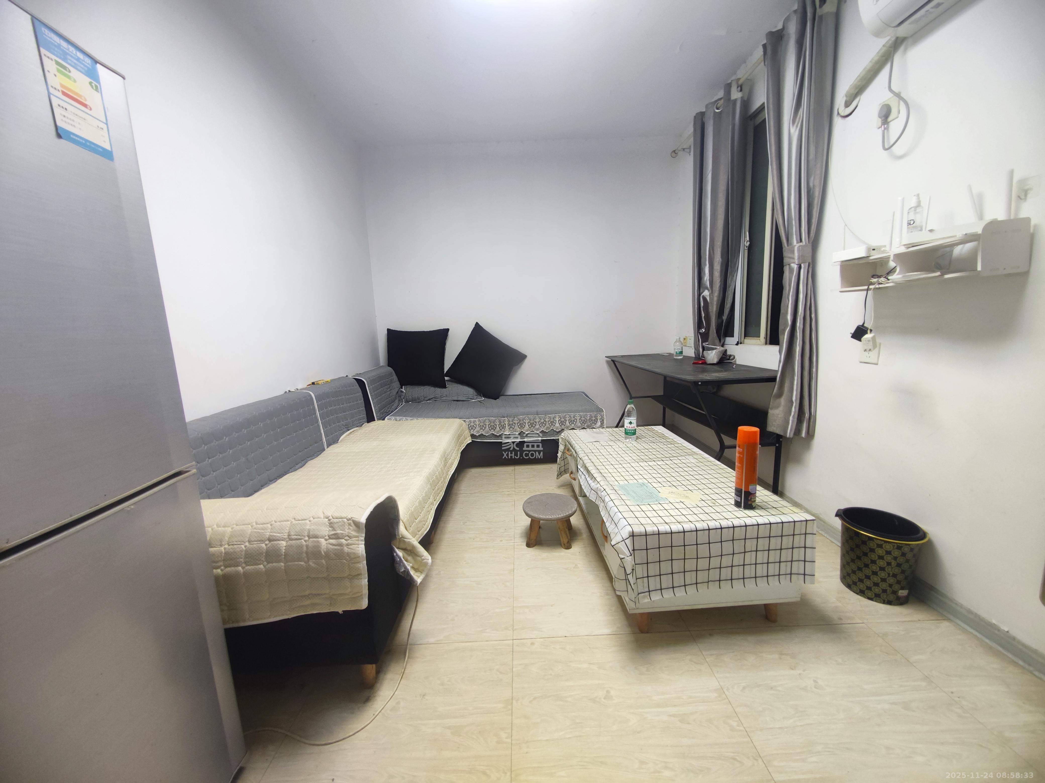 五里牌铁路宿舍 2室1厅1卫 1800.0元/月 五里牌铁路宿舍 2室1厅1卫 1800.0元/月室内图