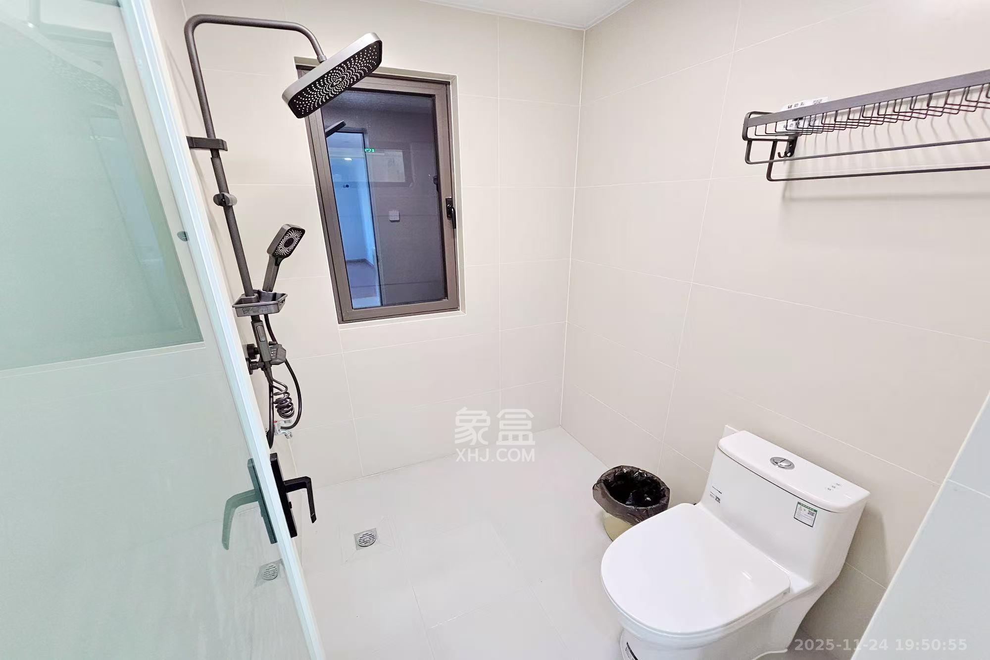 阳光城尚东湾愉景苑 3室2厅1卫 2650.0元/月 阳光城尚东湾愉景苑 3室2厅1卫 2650.0元/月室内图