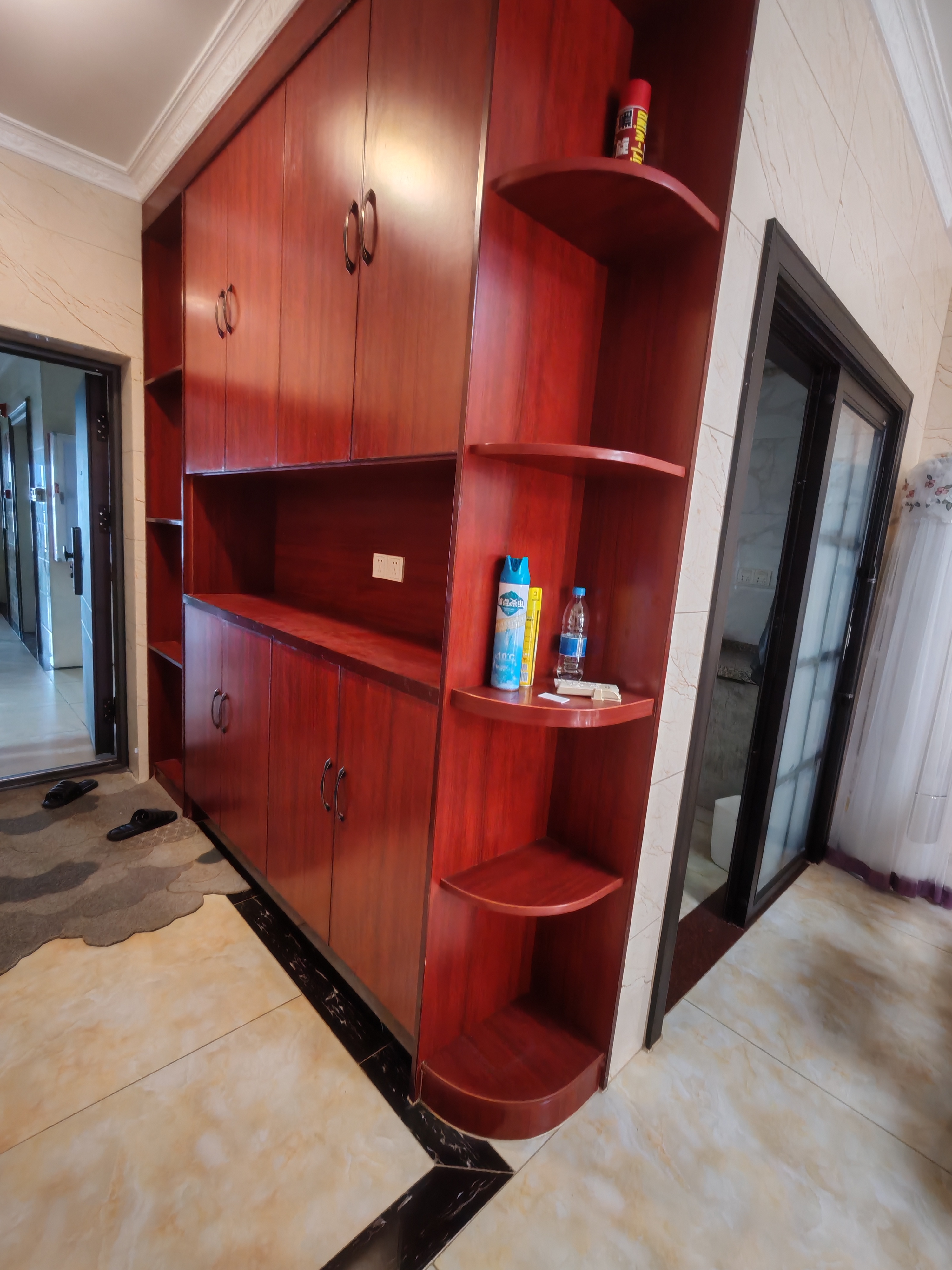 椰海家园一期 3室2厅2卫 3200.0元/月 椰海家园一期 3室2厅2卫 3200.0元/月室内图