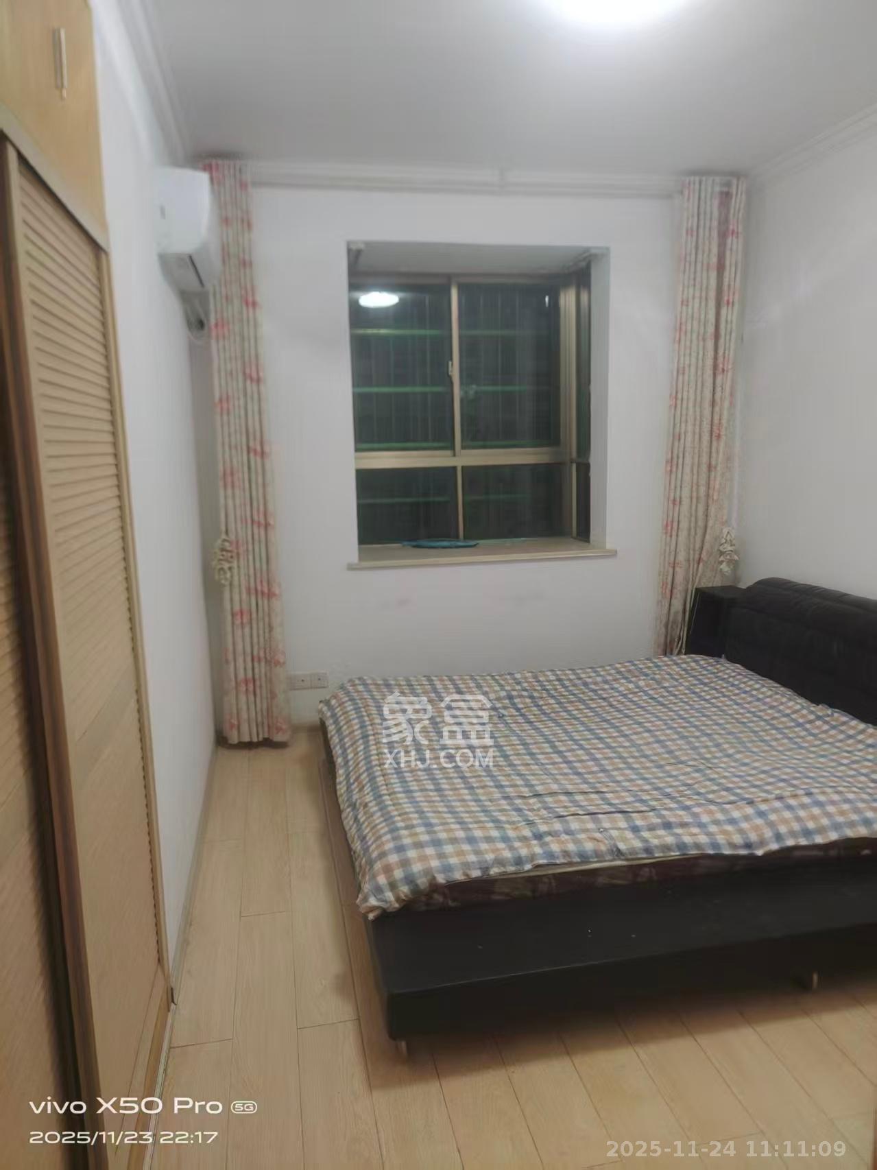 金桂小区一期 3室2厅2卫 2000.0元/月 金桂小区一期 3室2厅2卫 2000.0元/月室内图