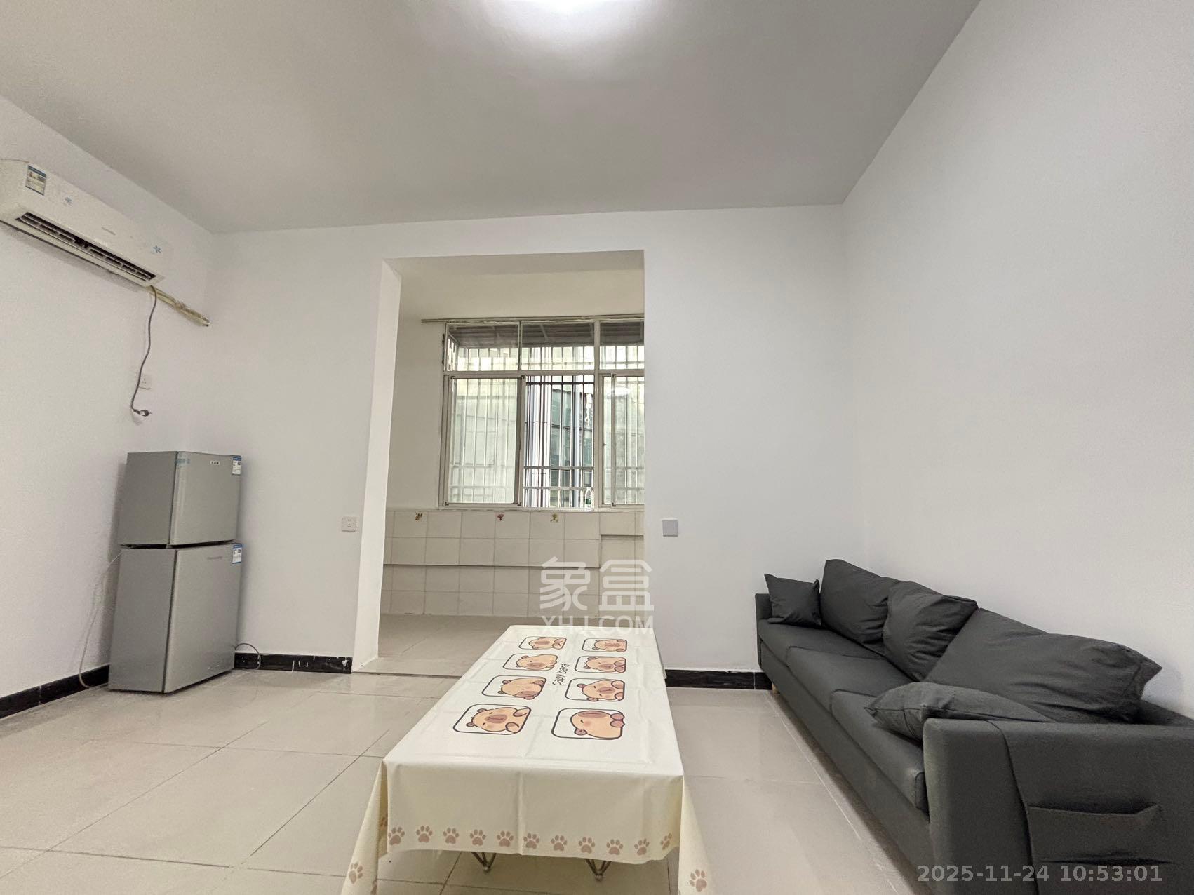 工农桥社区白马公寓（白马庙巷）  3室2厅1卫    2400.0元/月室内图