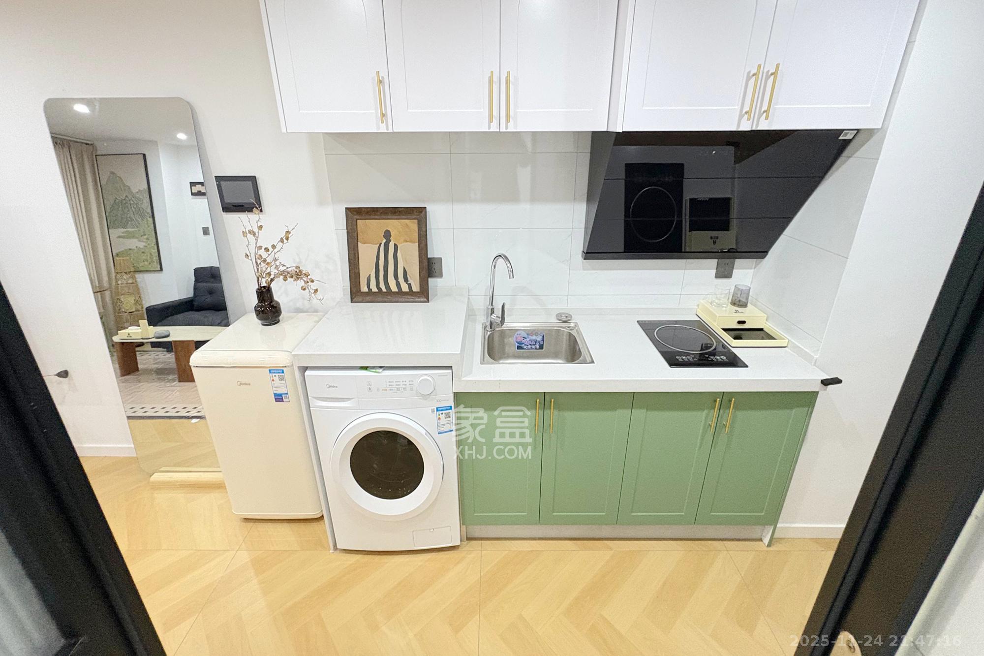 华润置地中心 2室1厅1卫 60.0万 华润置地中心 2室1厅1卫 60.0万厨房