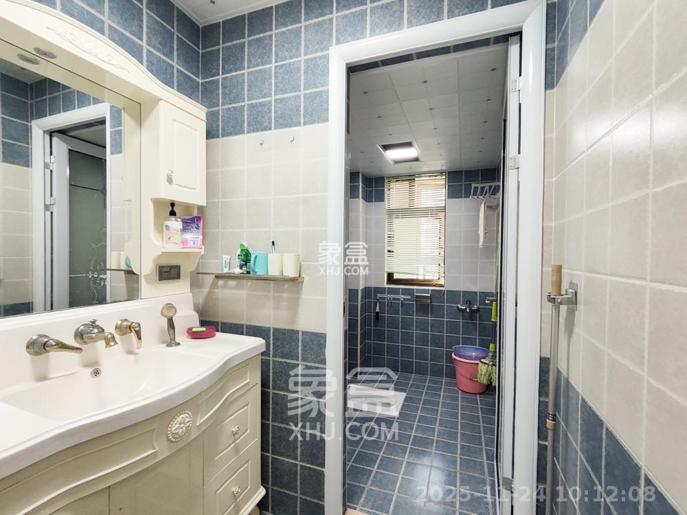 中天瑞景 3室2厅2卫 3000.0元/月 中天瑞景 3室2厅2卫 3000.0元/月室内图