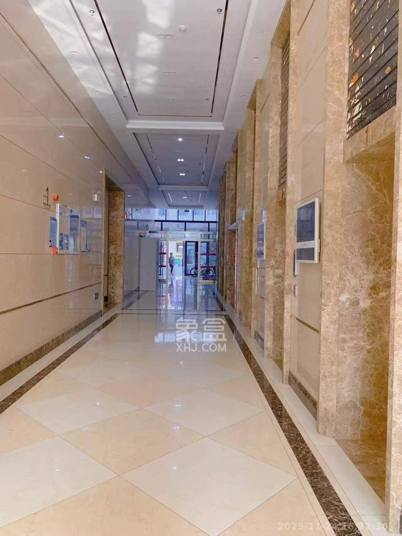 和悦城(蟠龙景苑)   180.0㎡      5200.0元/月室内图