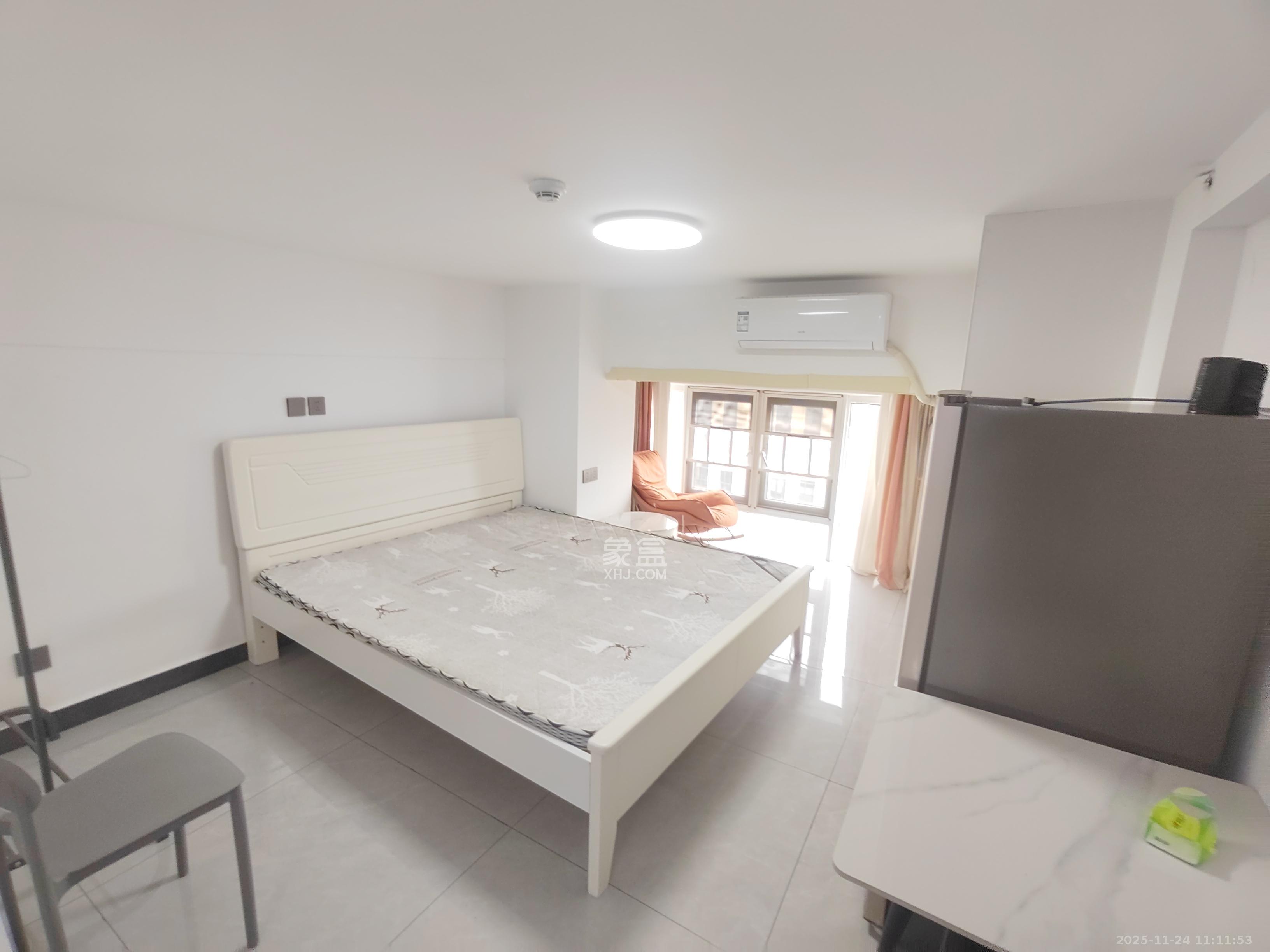 金地中交麓谷香颂(金地中交雅苑)  1室1厅1卫    1150.0元/月