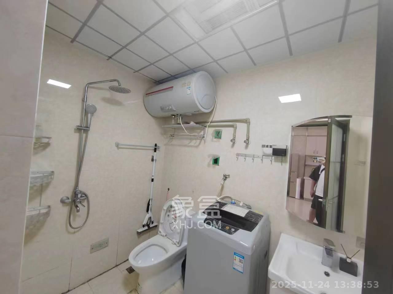 众东国际  1室1厅1卫    2500.0元/月室内图