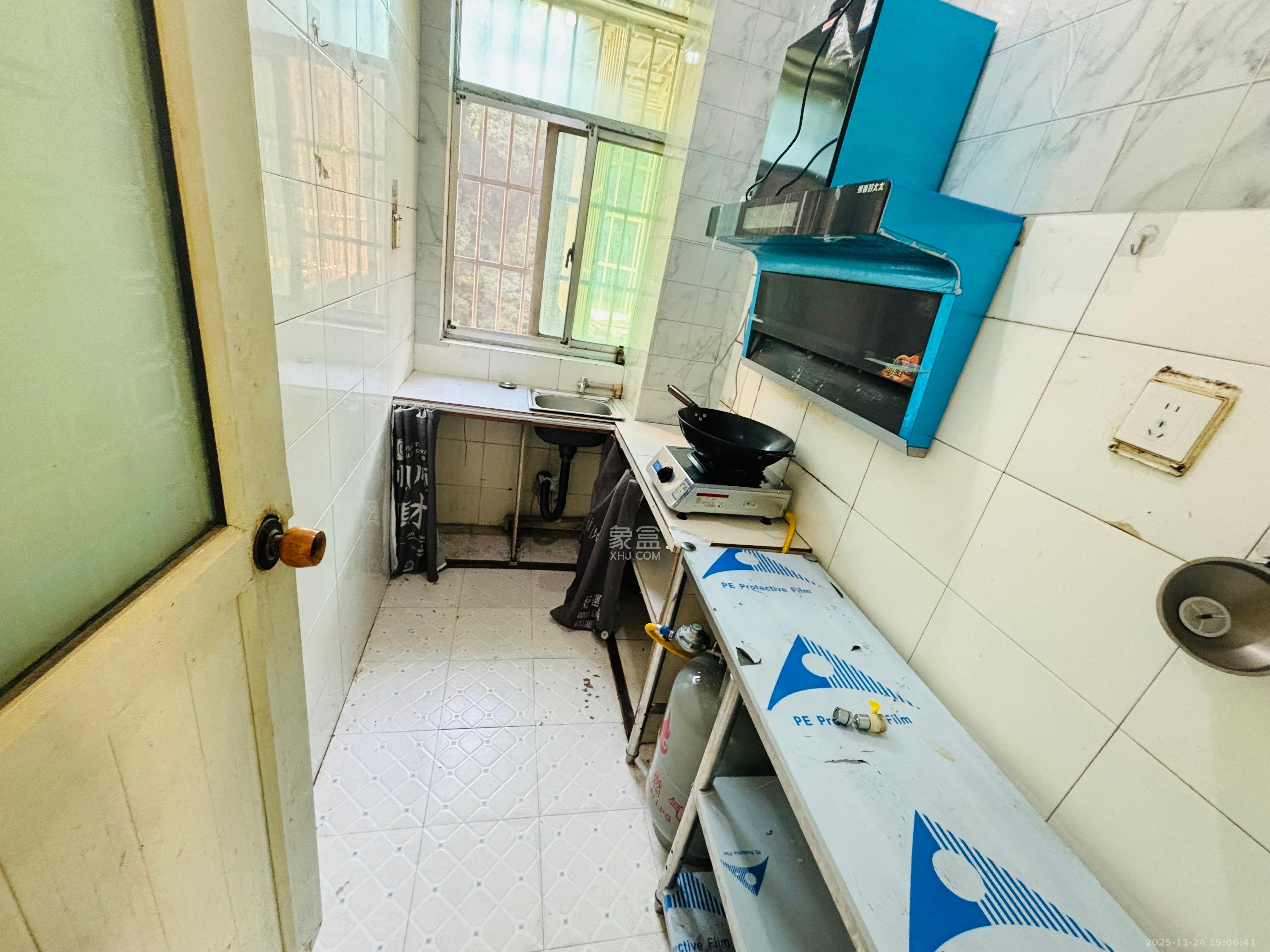 楠竹家园 1室1厅1卫 1000.0元/月 楠竹家园 1室1厅1卫 1000.0元/月室内图