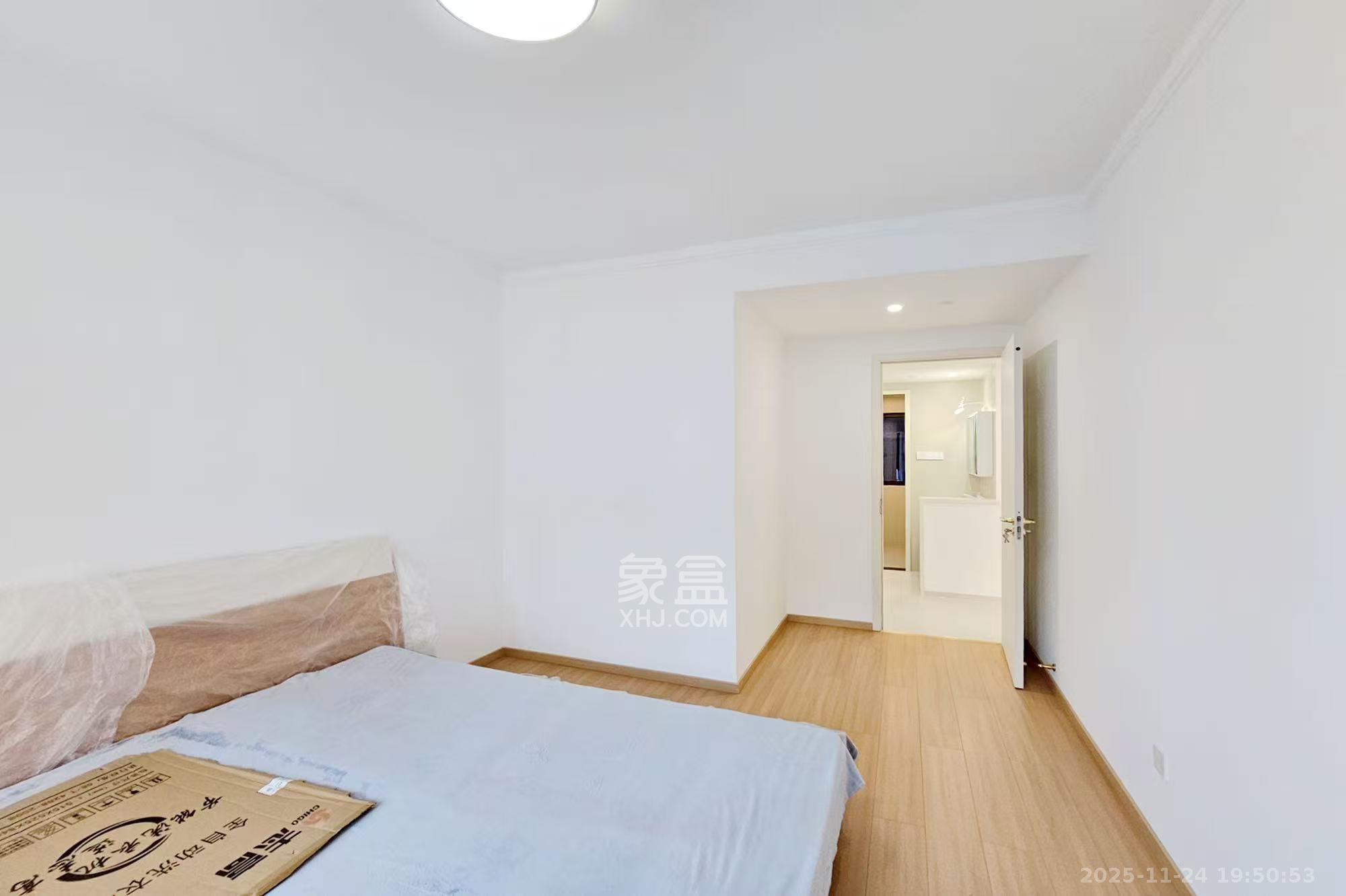 阳光城尚东湾愉景苑 3室2厅1卫 2650.0元/月 阳光城尚东湾愉景苑 3室2厅1卫 2650.0元/月室内图