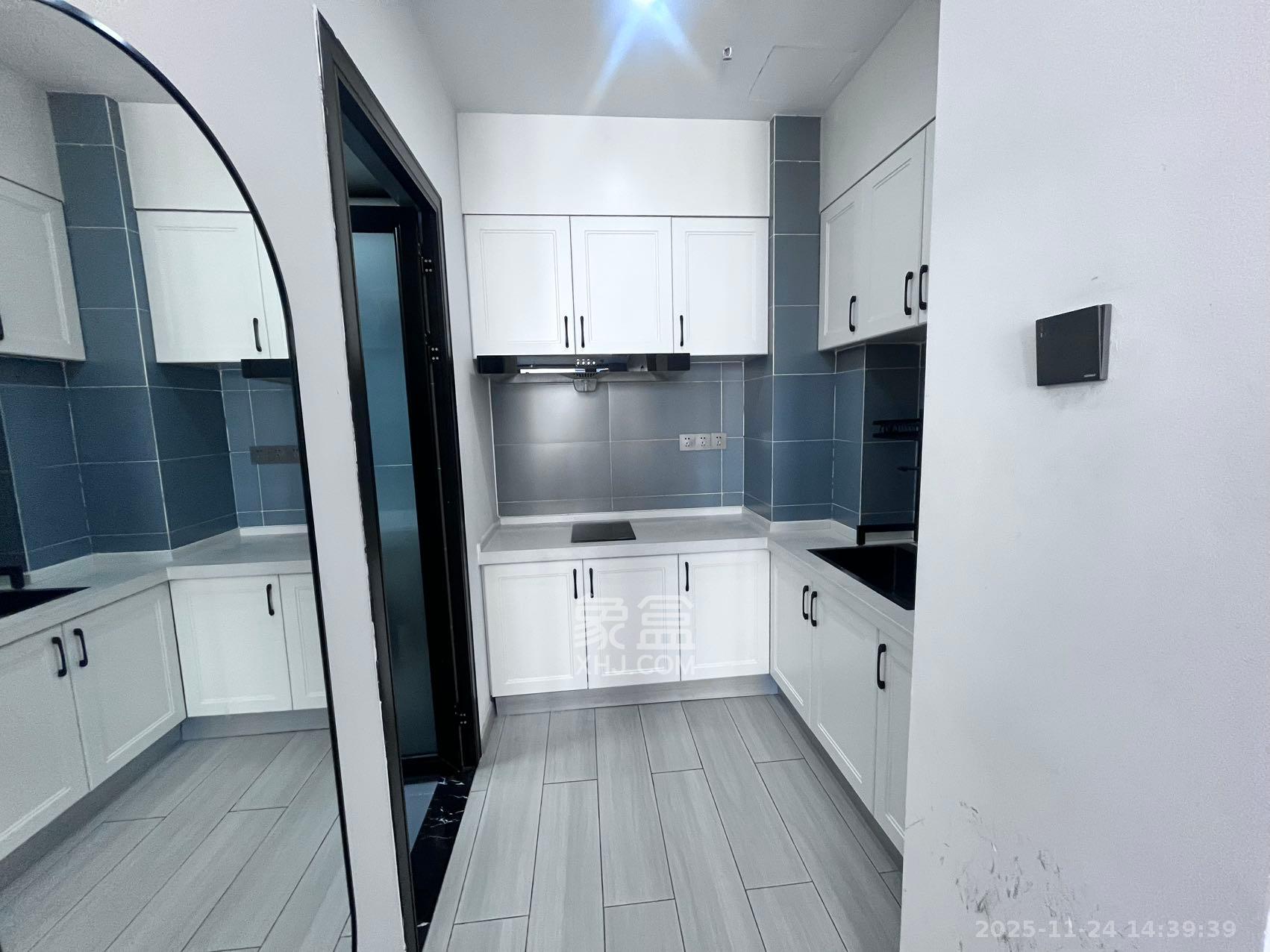 中建悦和城  1室1厅1卫    1580.0元/月室内图