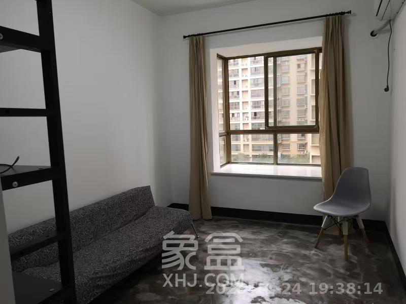 中天瑞景  3室2厅2卫    2100.0元/月室内图