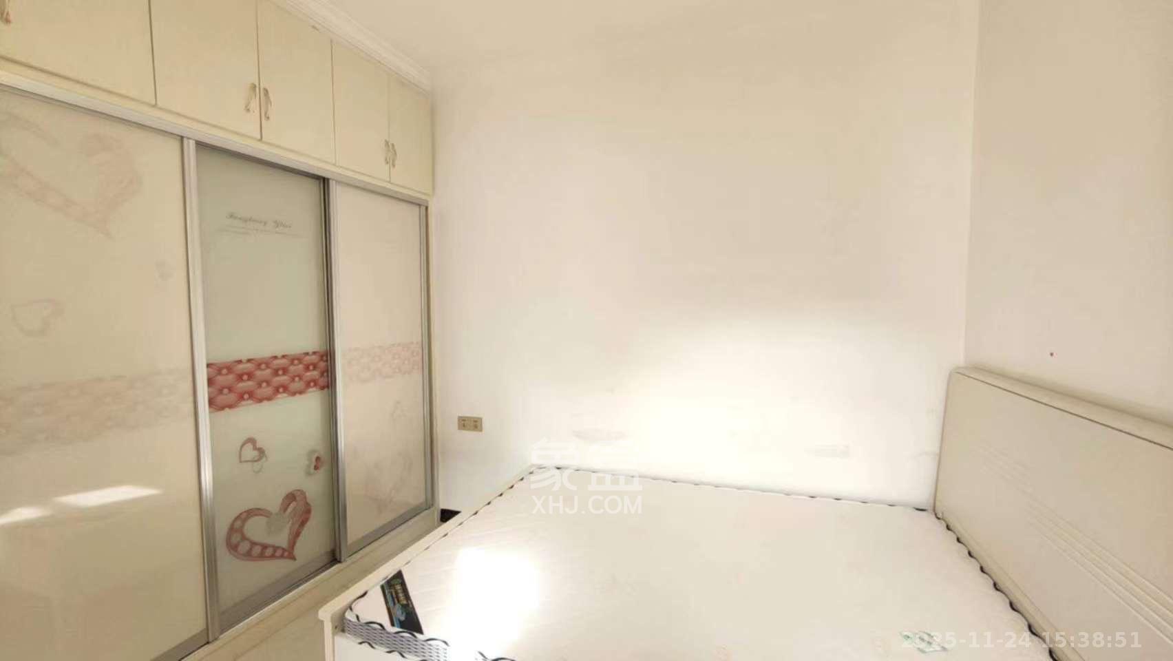 麓谷明珠 2室2厅1卫 2200.0元/月 麓谷明珠 2室2厅1卫 2200.0元/月室内图