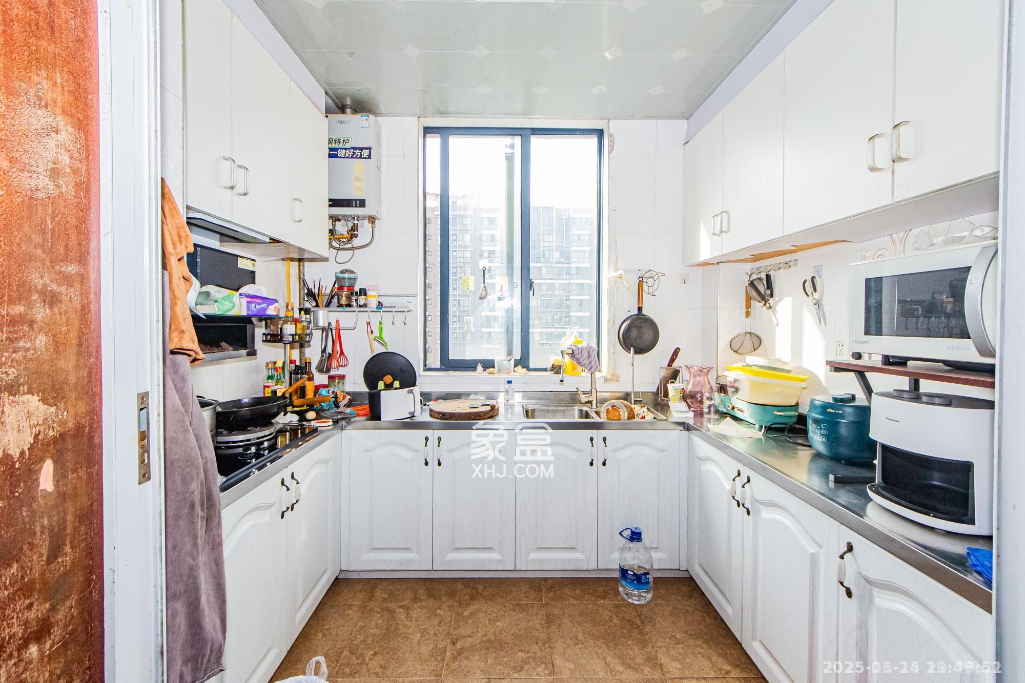 湘江世纪城赏江苑  2室2厅1卫    2000.0元/月室内图